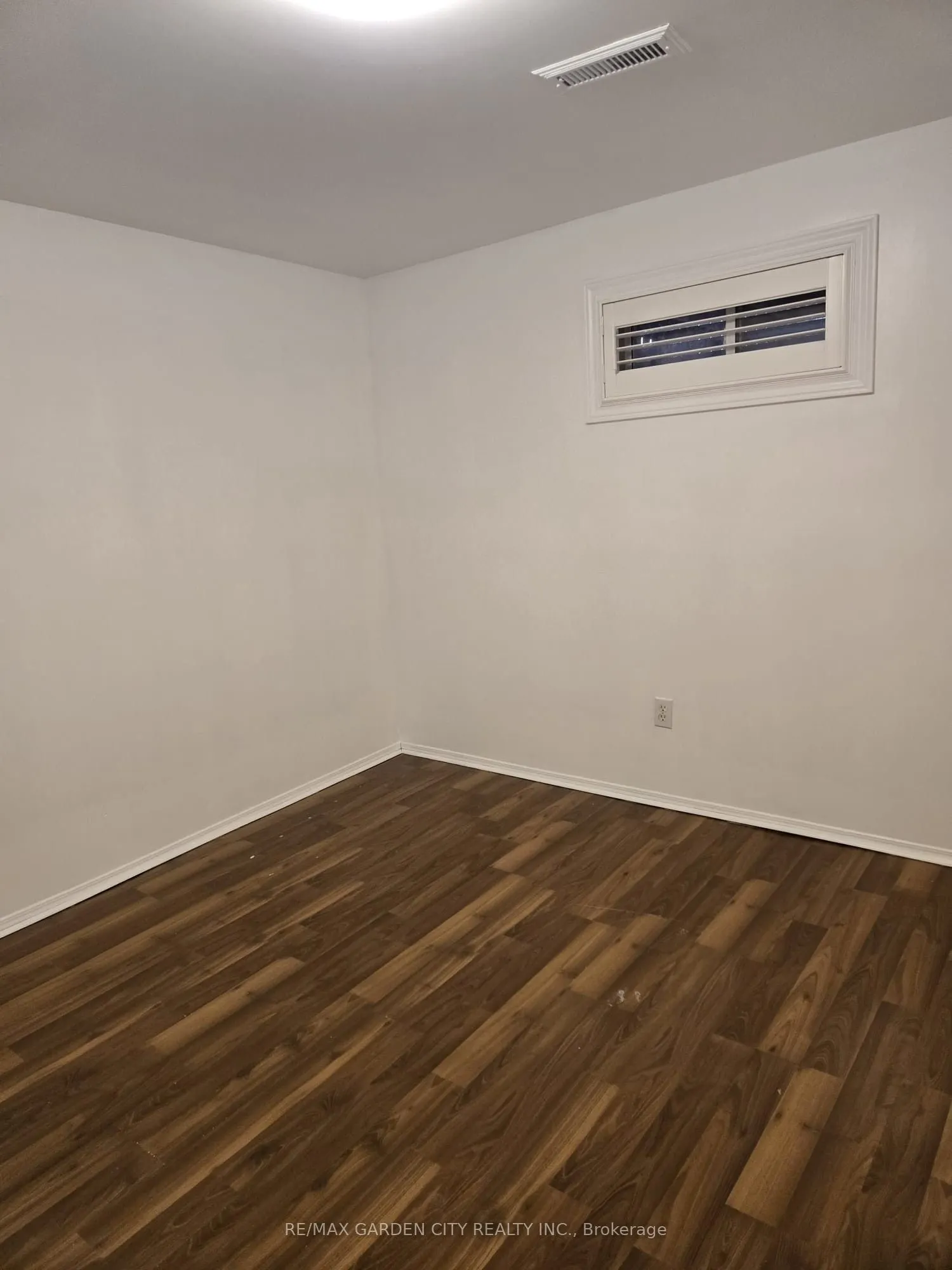 96 Benziger Lane, #Lower