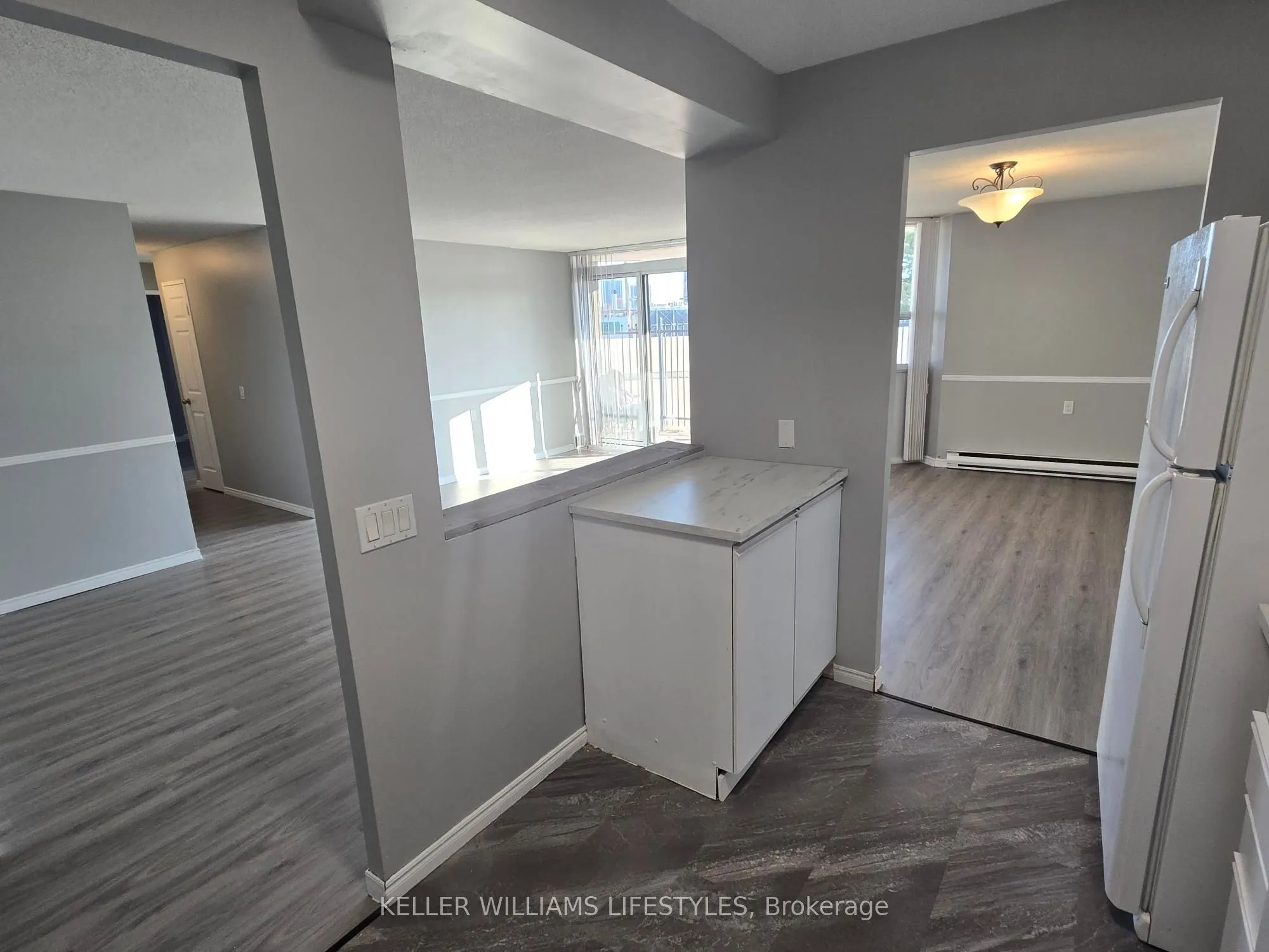 323 Colborne Street, #206