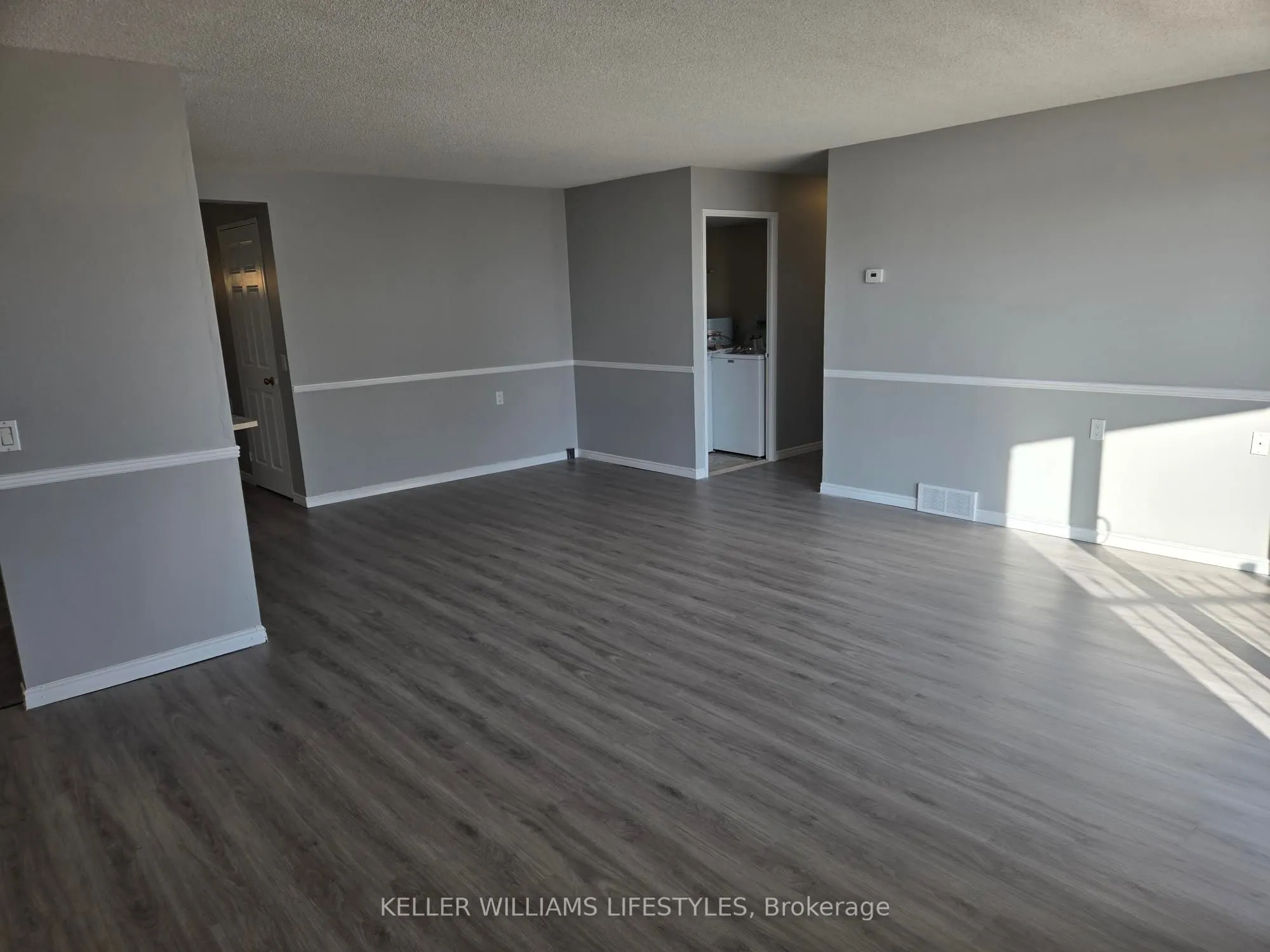 323 Colborne Street, #206