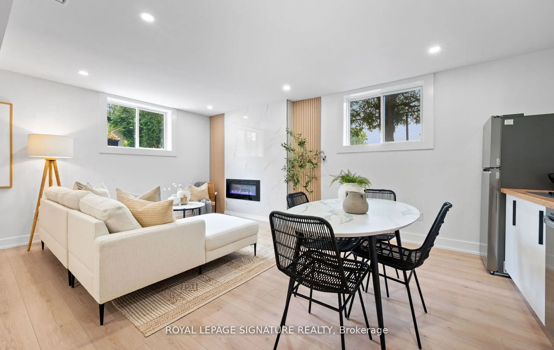 105 Lilacside Drive