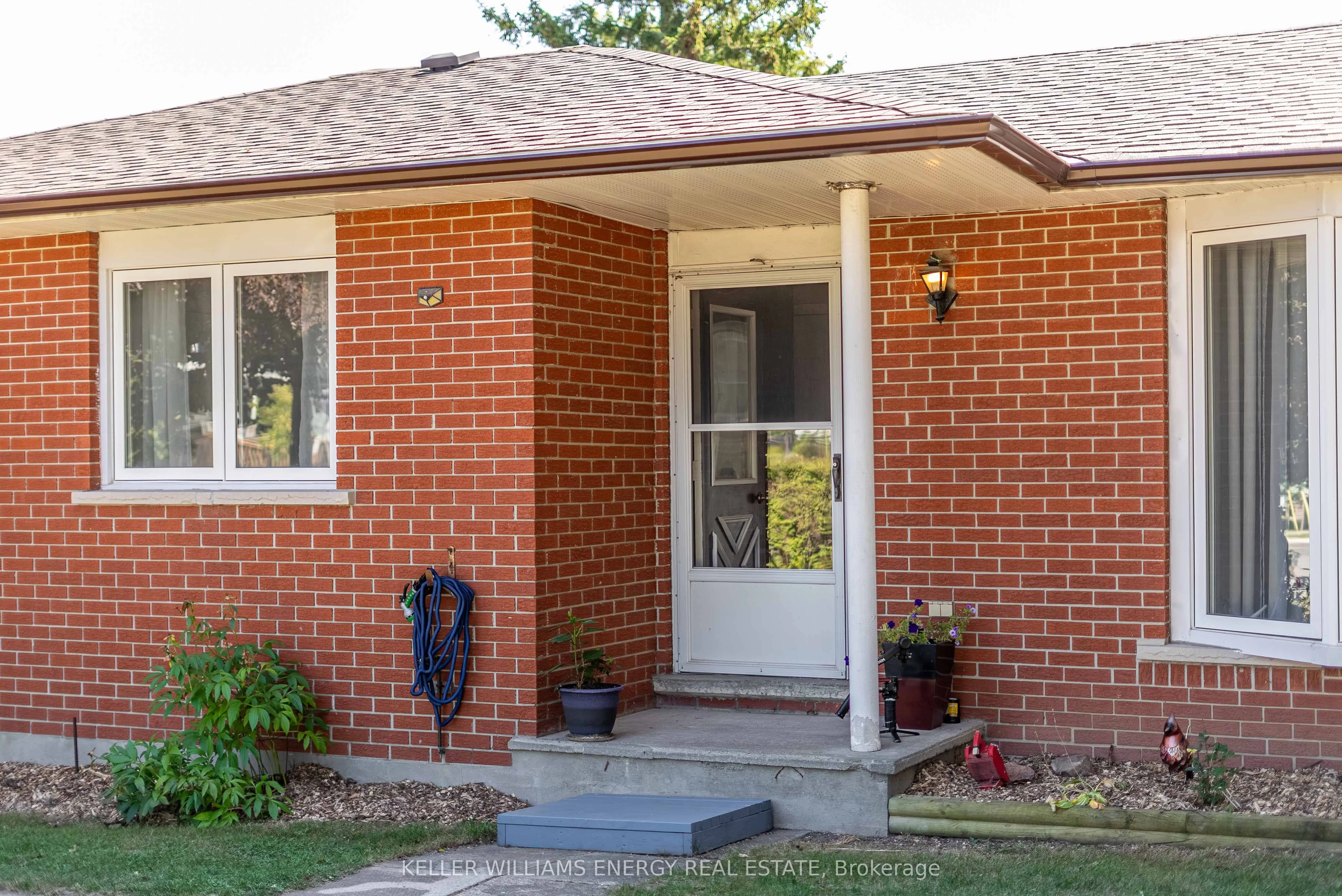 2 Argyle Crescent