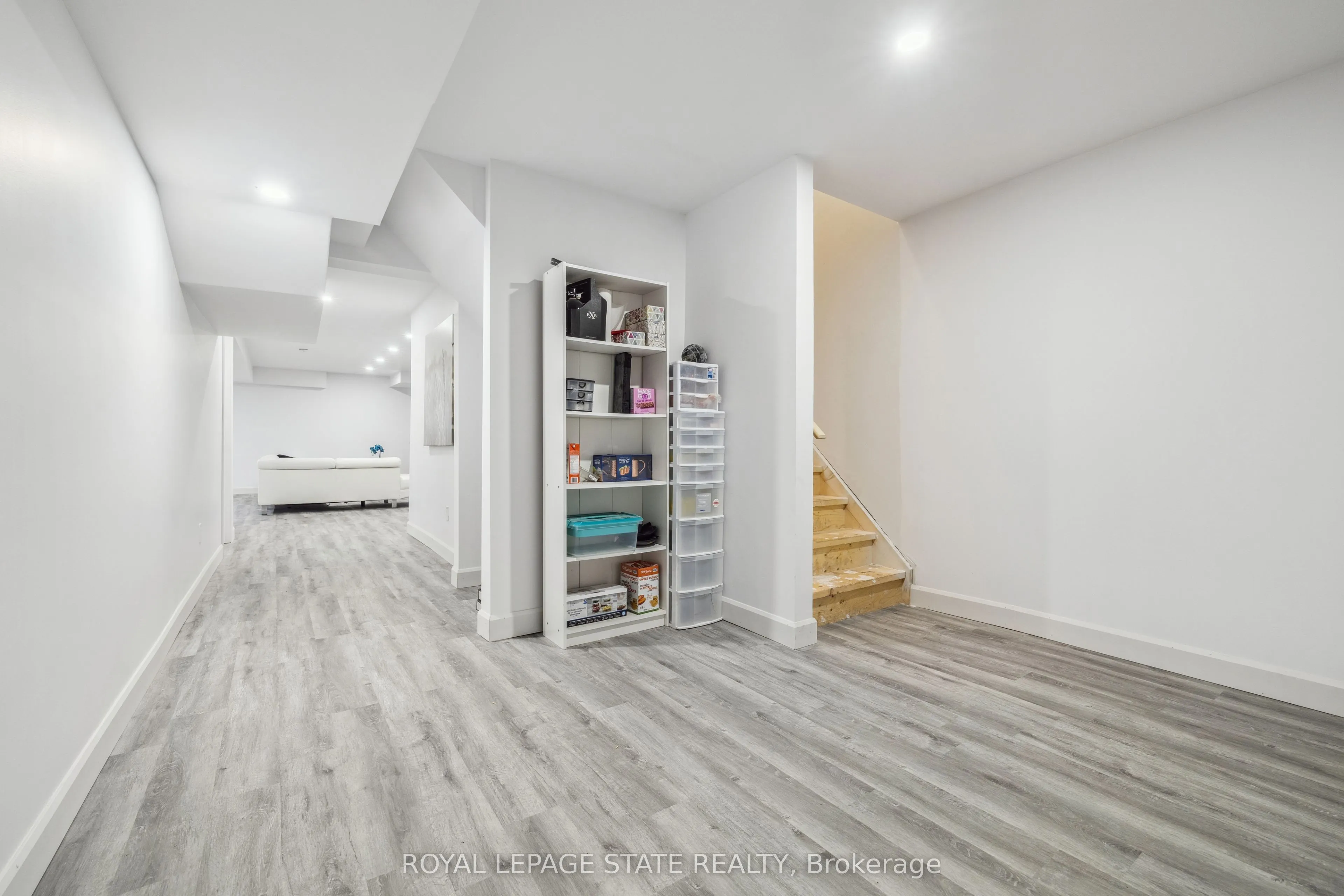 18 South Coast Circle