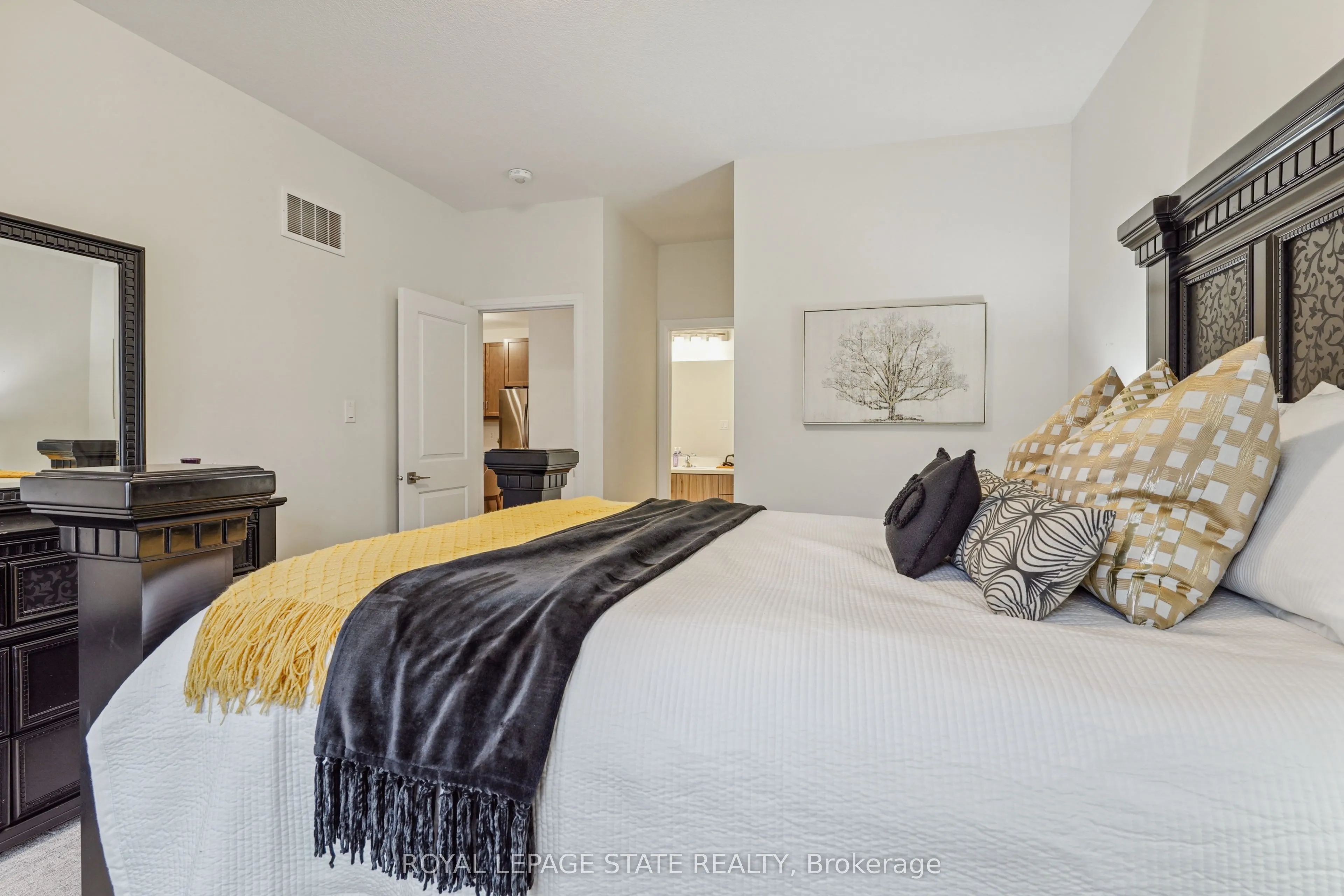 18 South Coast Circle
