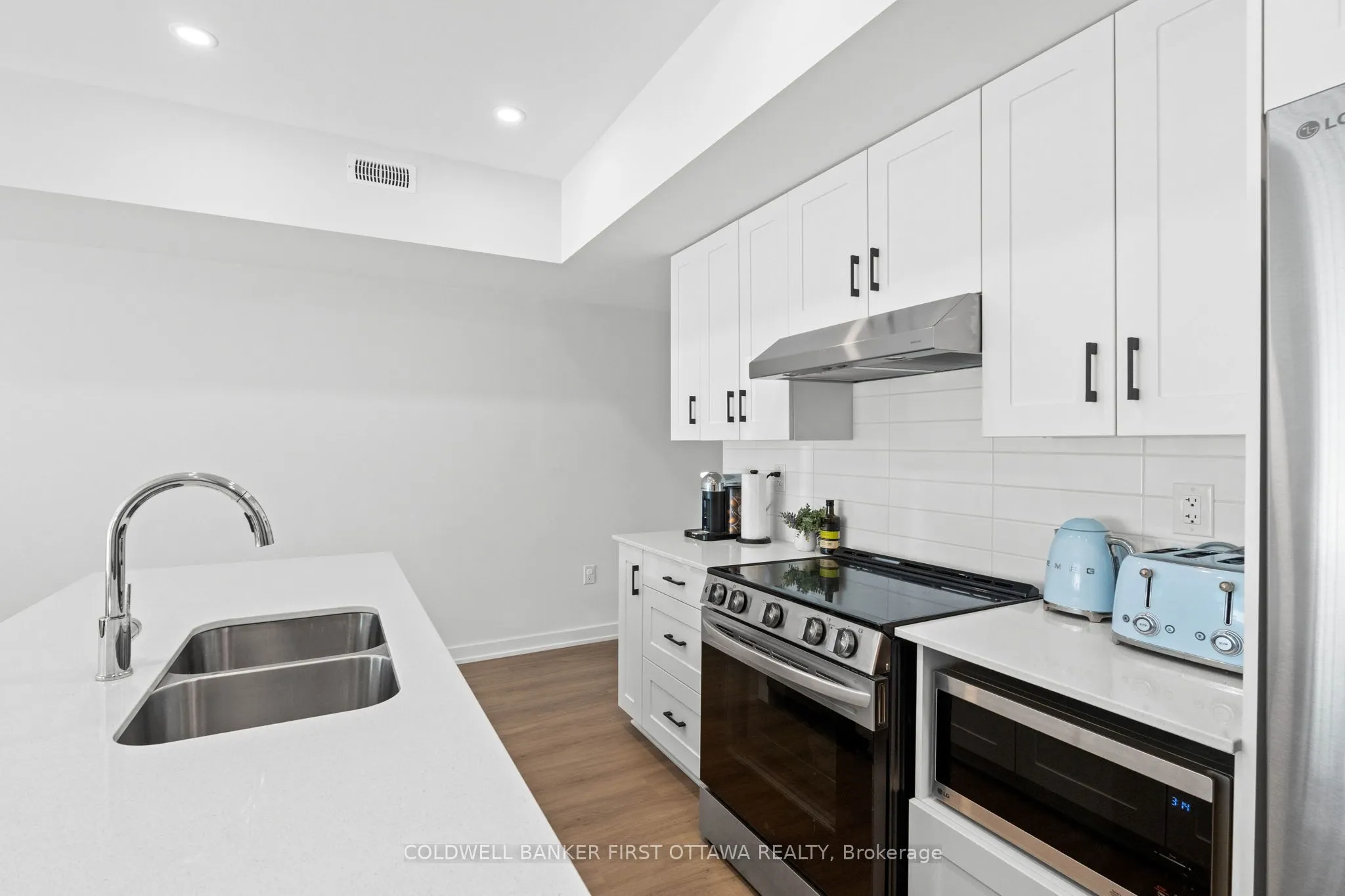 810 Roger Griffiths Avenue, #D