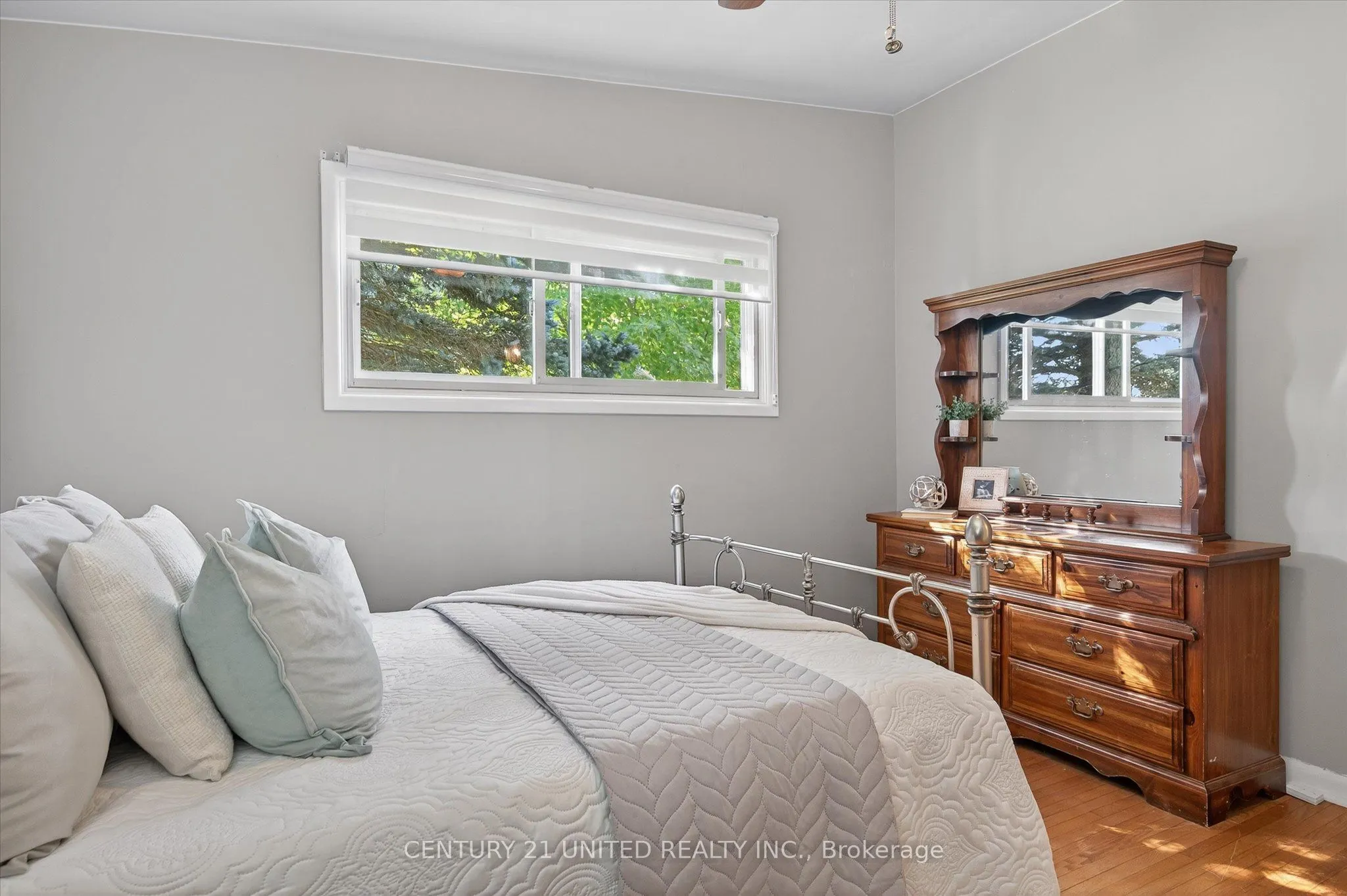 2524 Sherbrooke Street W