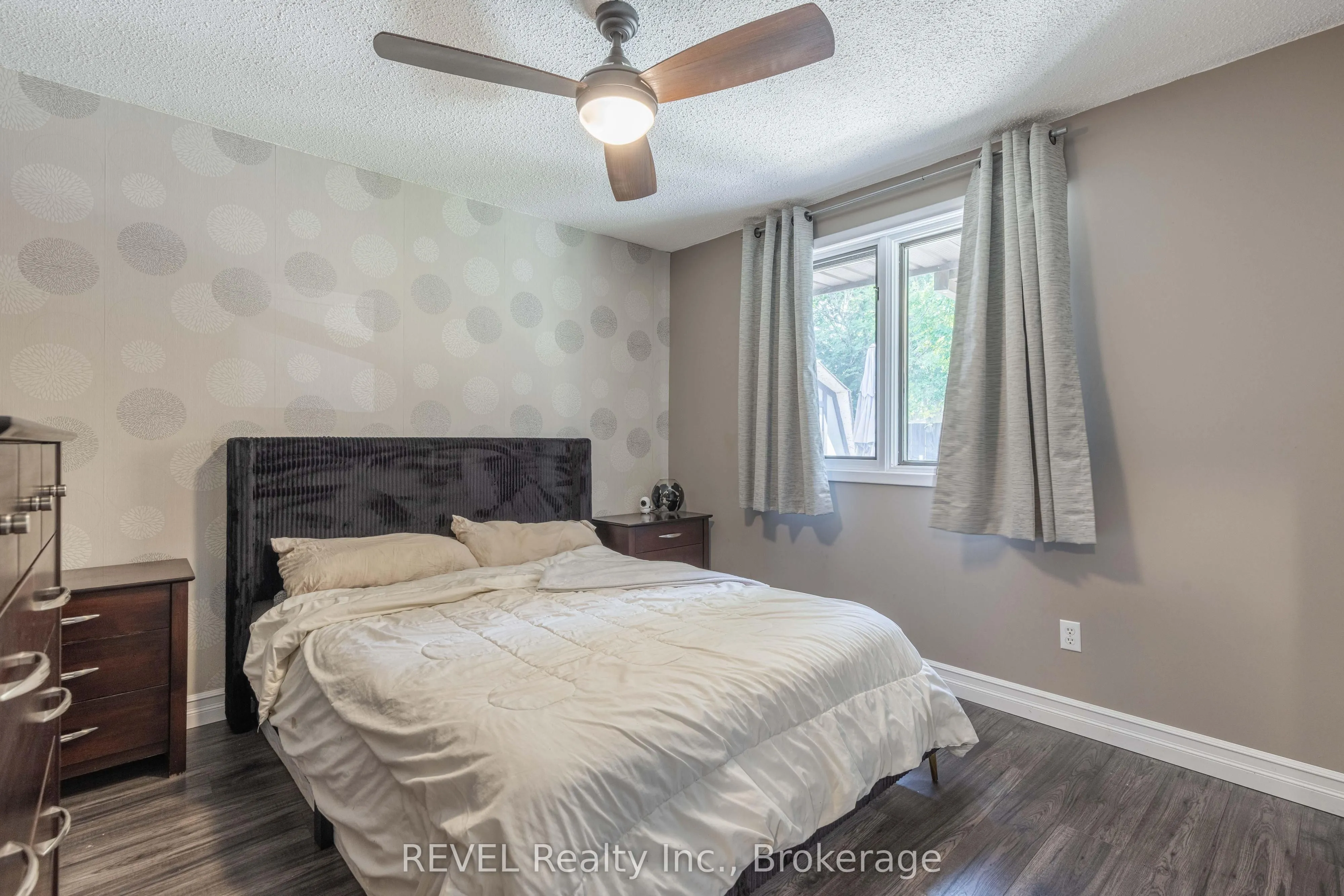 3 Newleaf Crescent