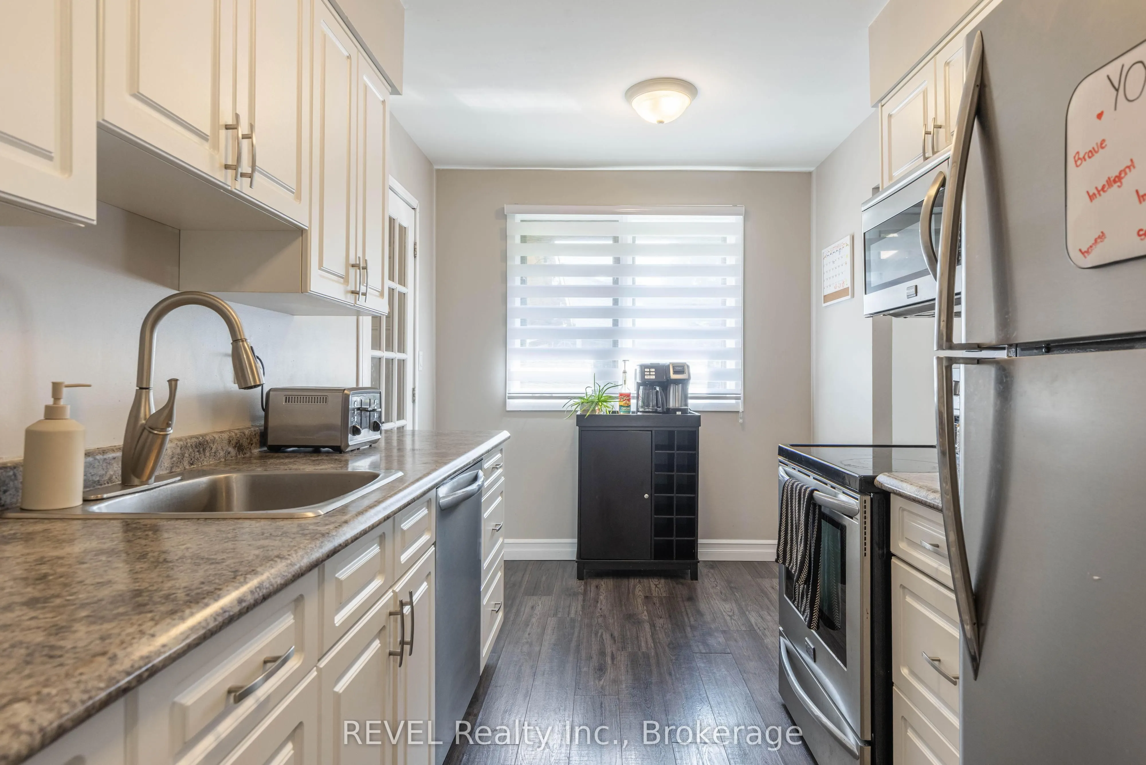 3 Newleaf Crescent