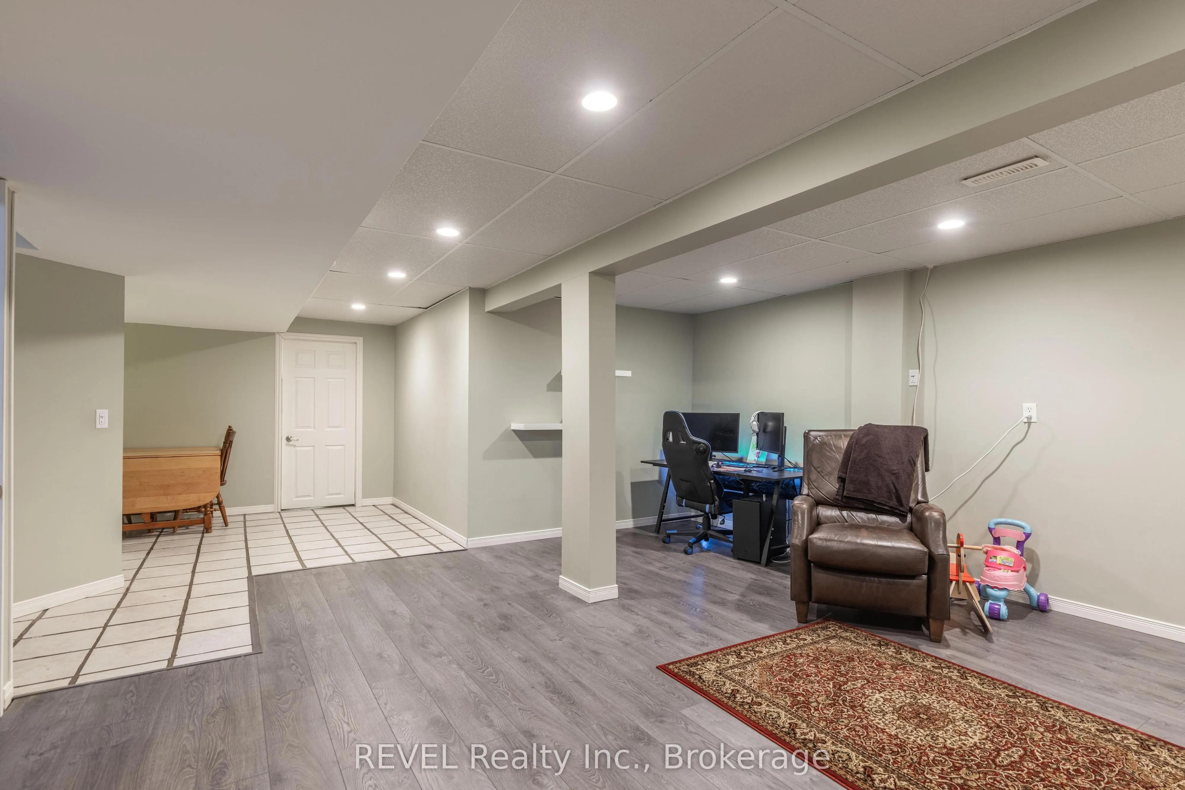 3 Newleaf Crescent
