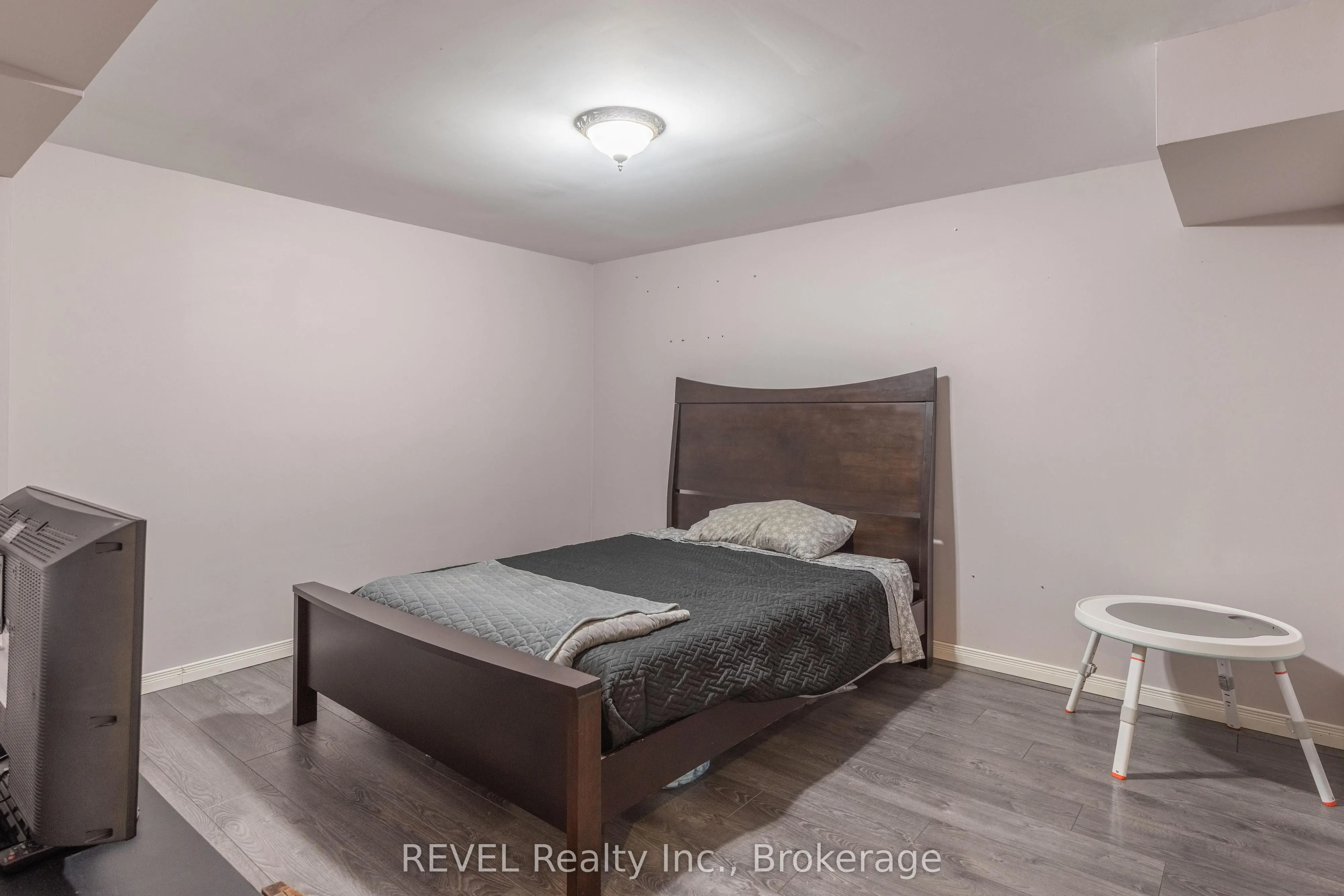 3 Newleaf Crescent