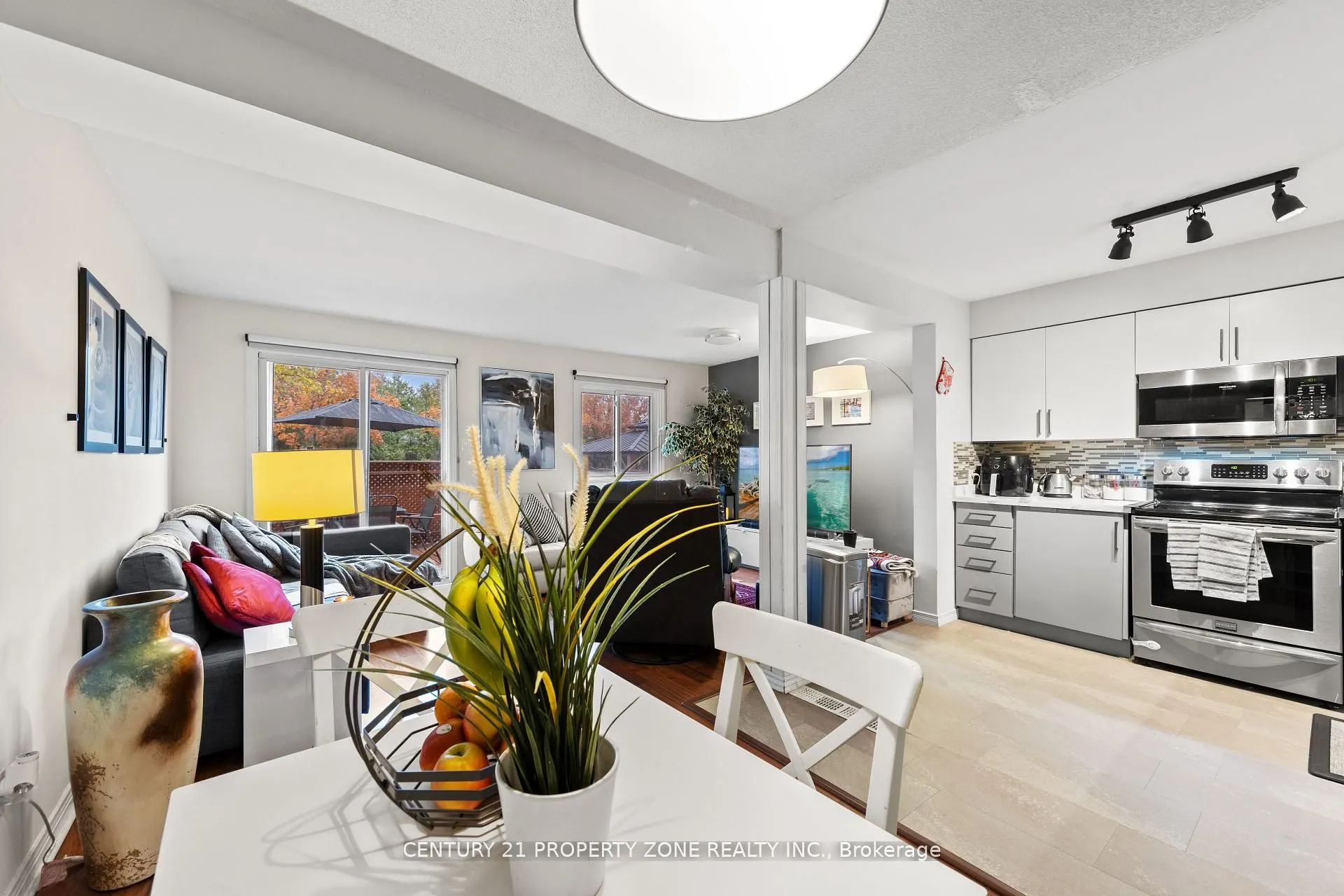280 Limeridge Road E, #2
