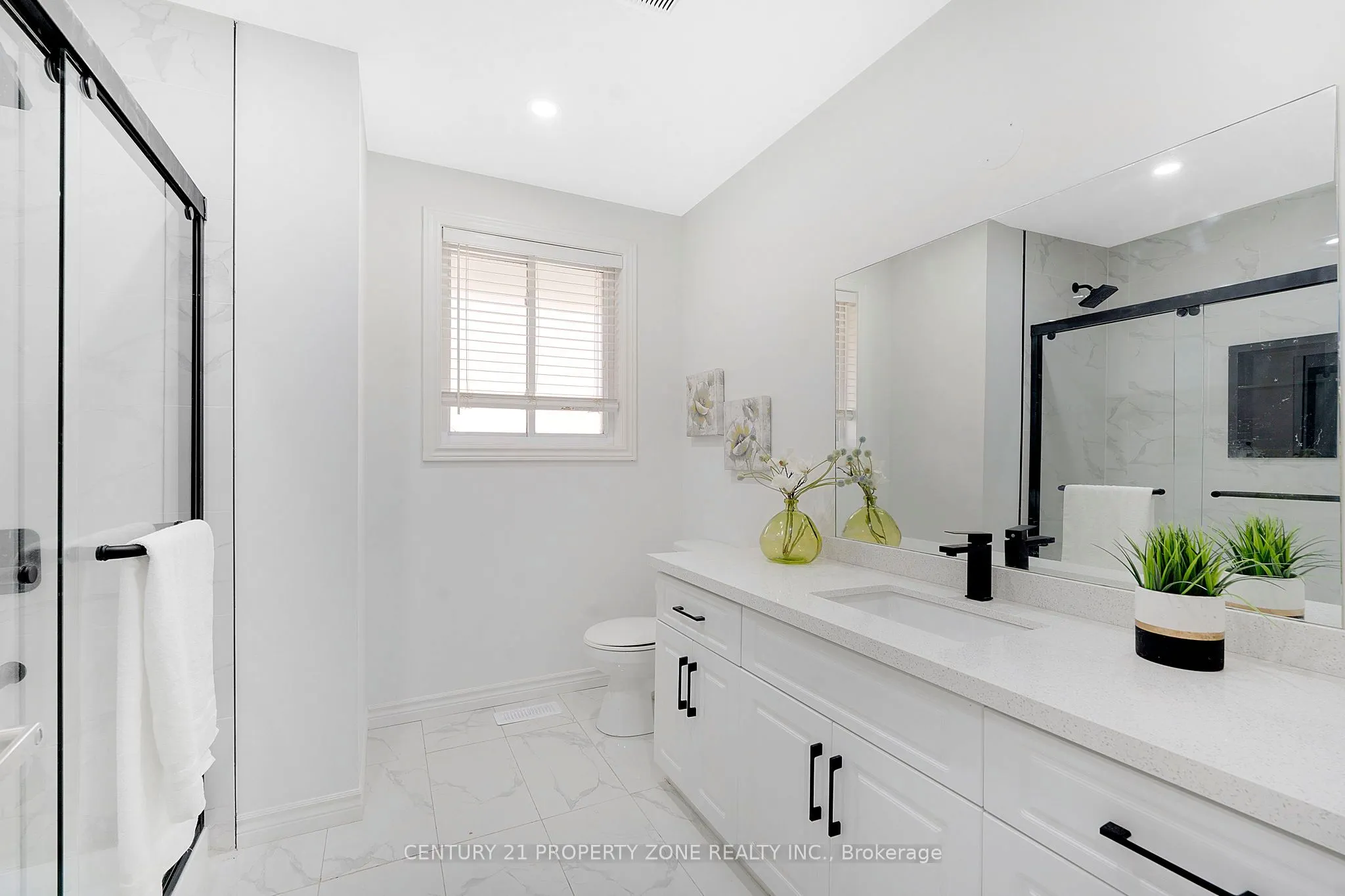 39 Southview Crescent