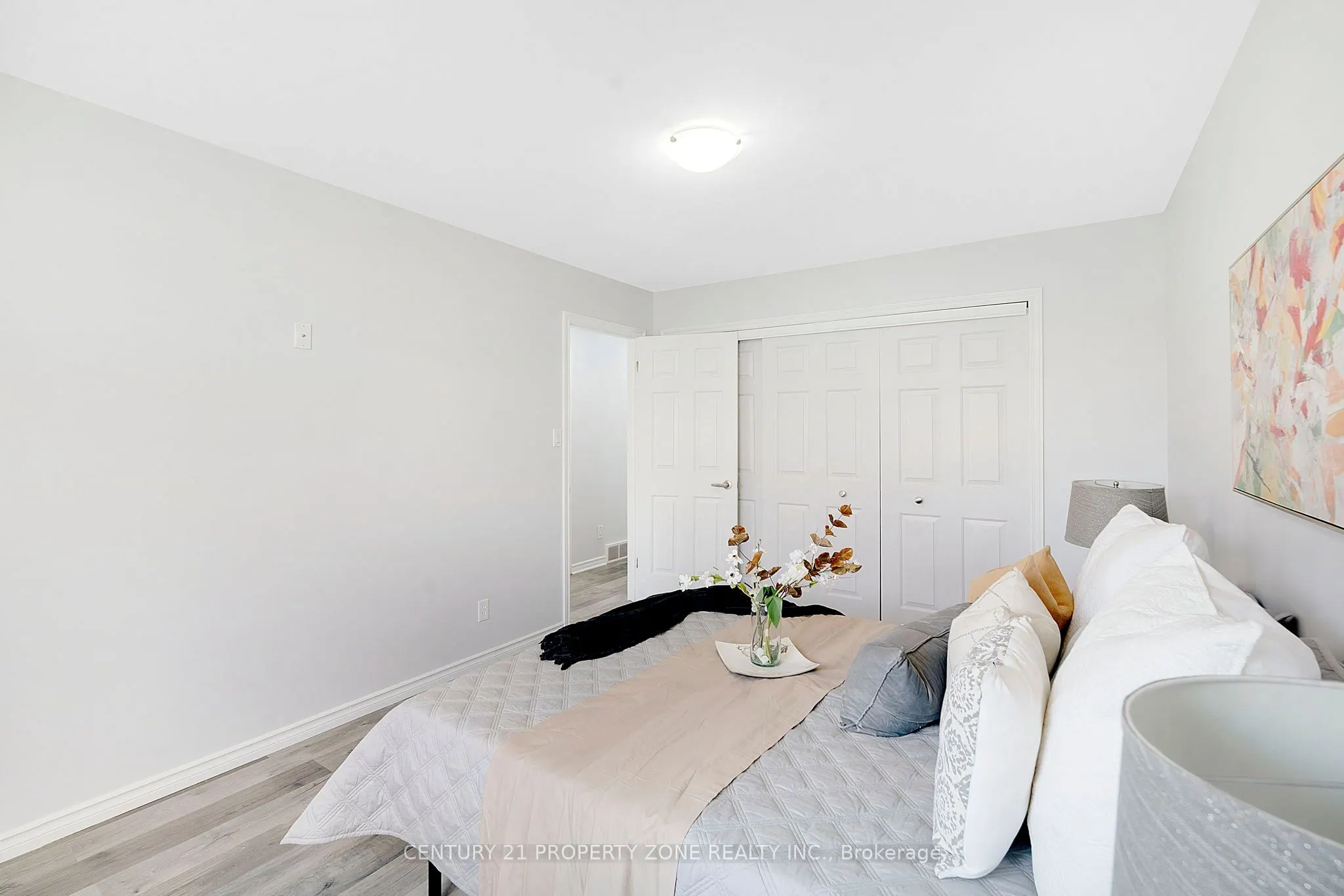 39 Southview Crescent