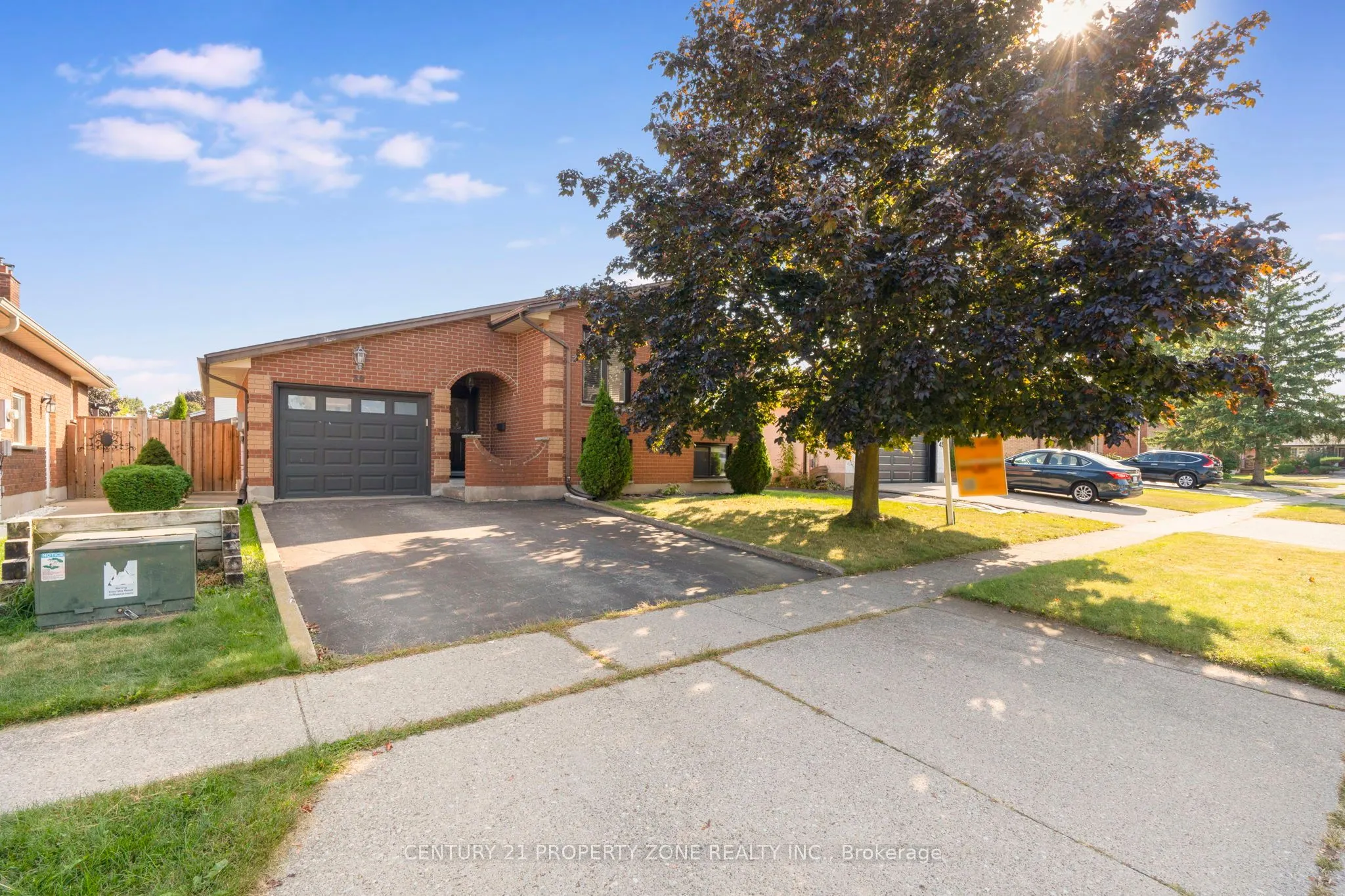 39 Southview Crescent