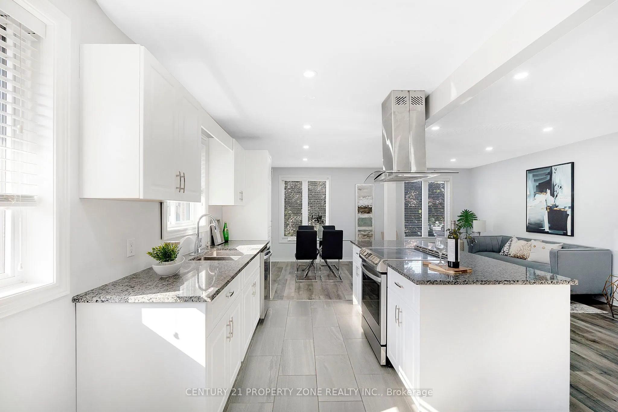 39 Southview Crescent