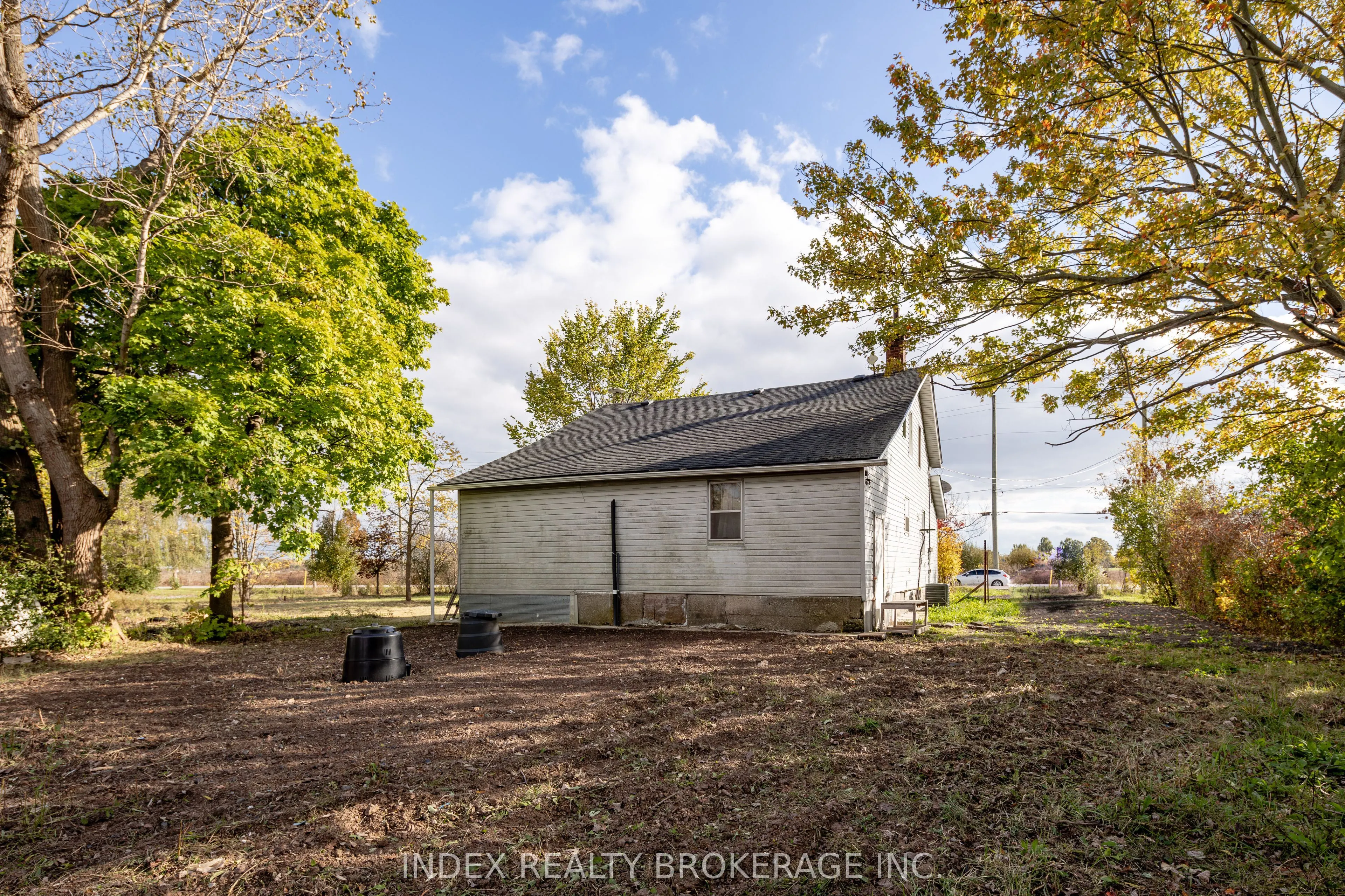 3670 Bowen Road