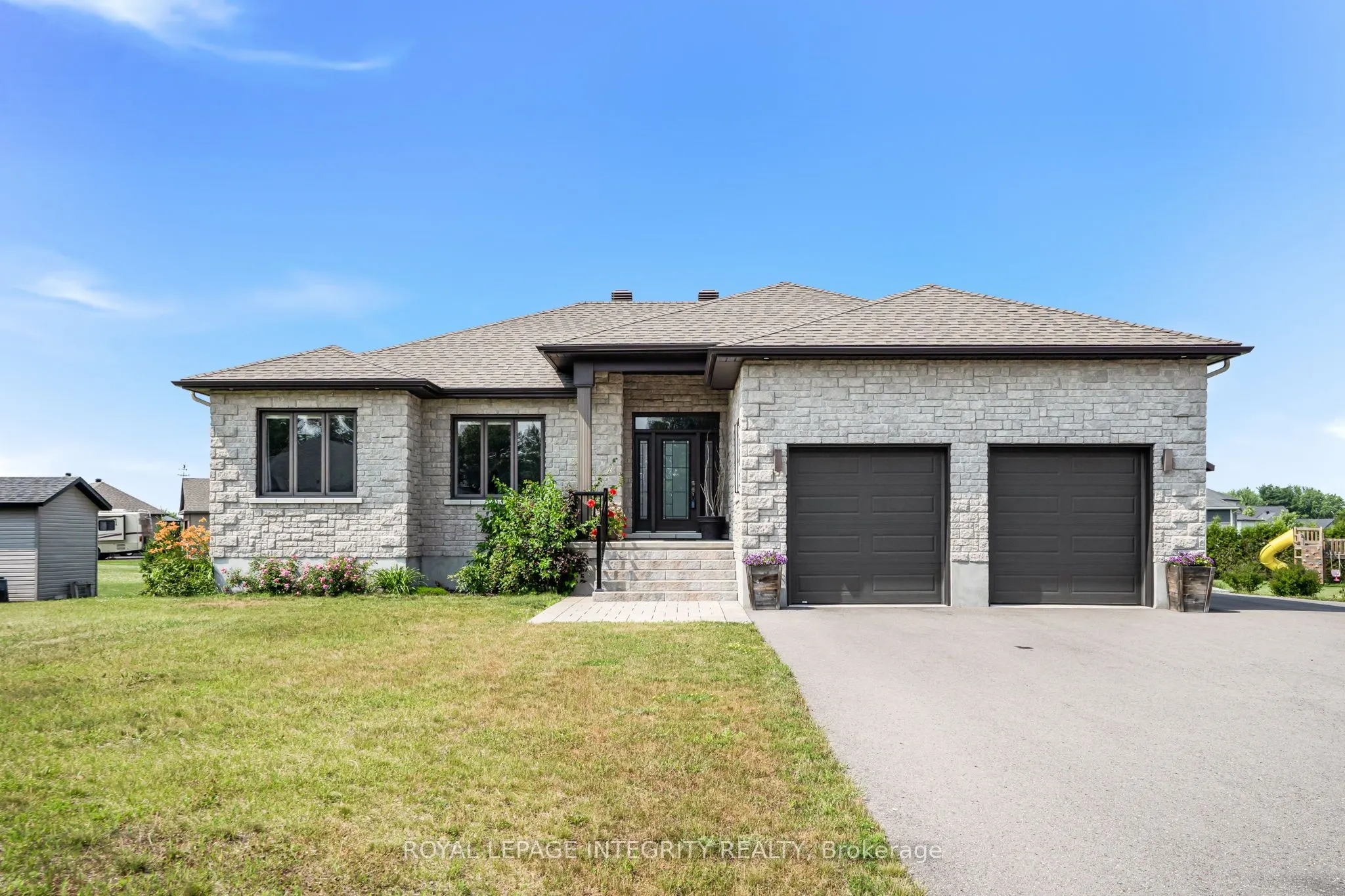 251 Rue Des Violettes Street