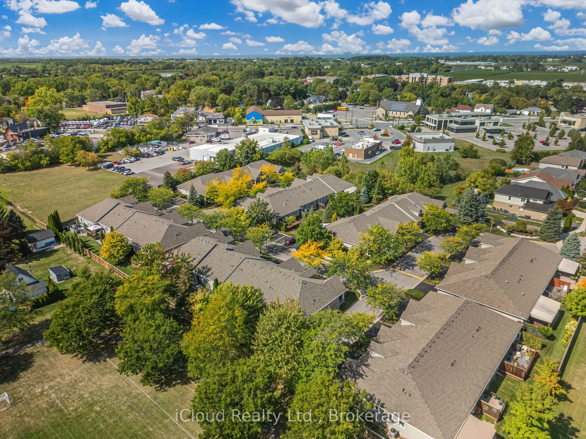 92 Loretta Drive, #7