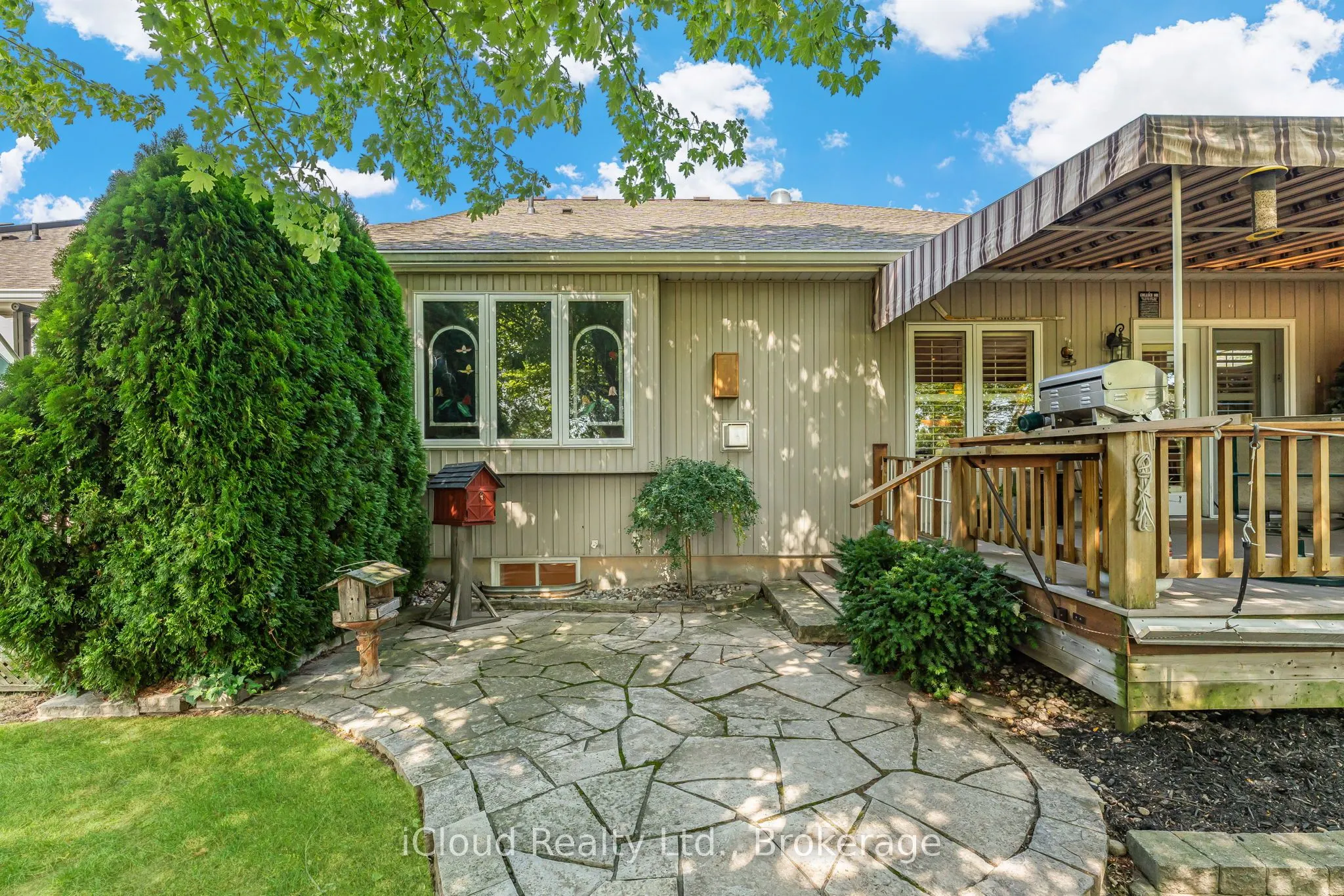 92 Loretta Drive, #7
