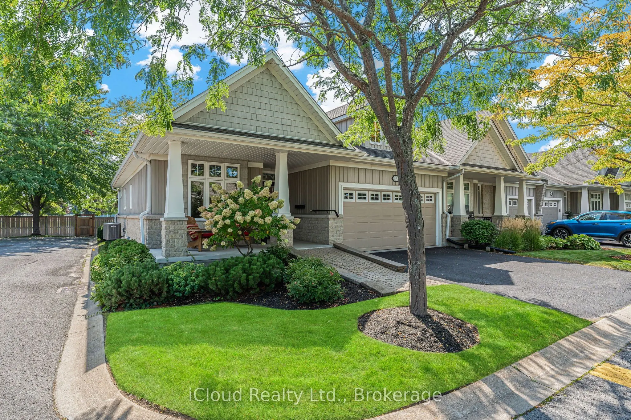 92 Loretta Drive, #7