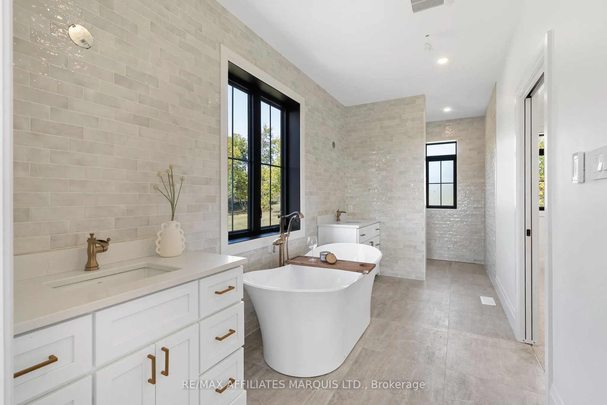3978 Squire Road