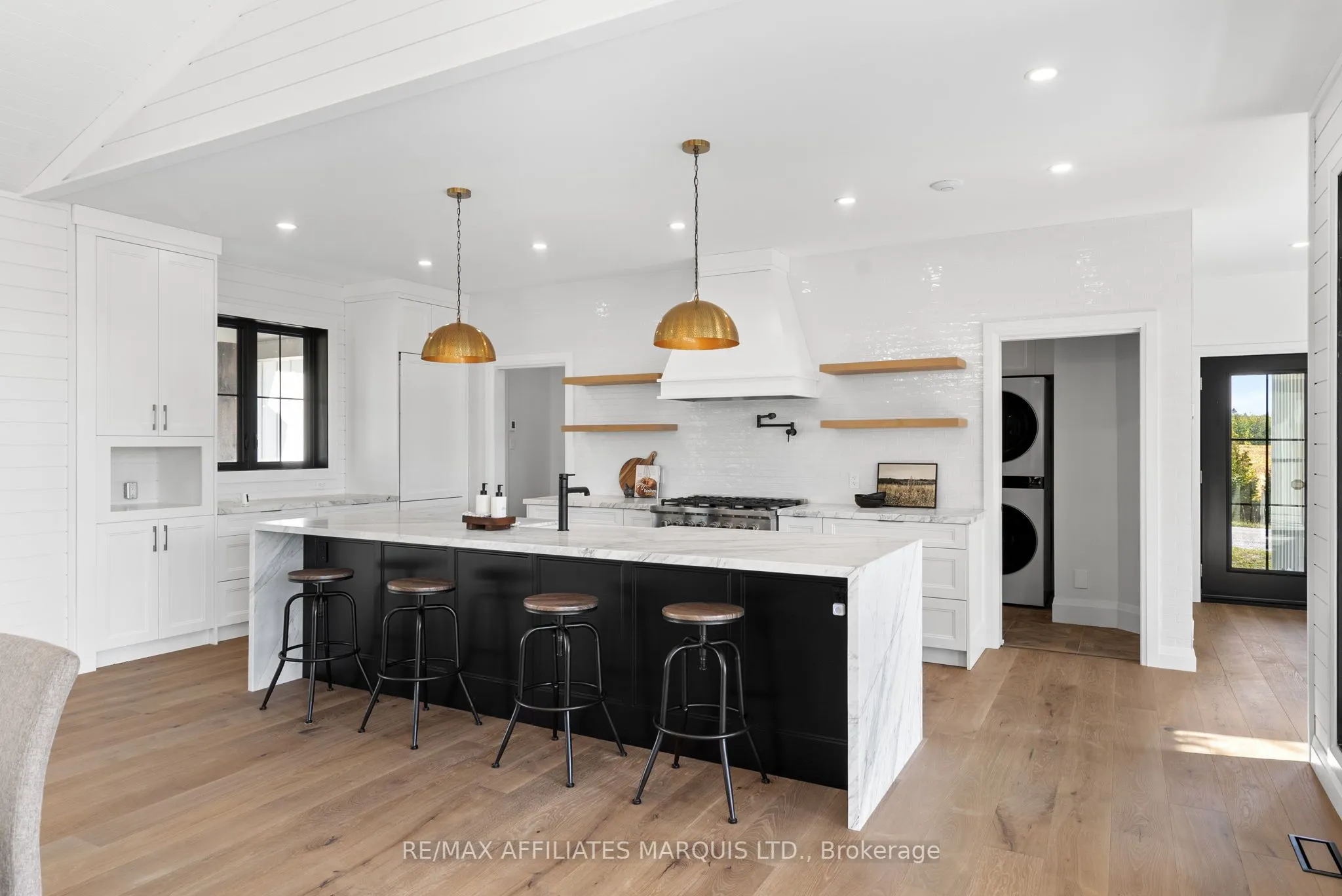 3978 Squire Road