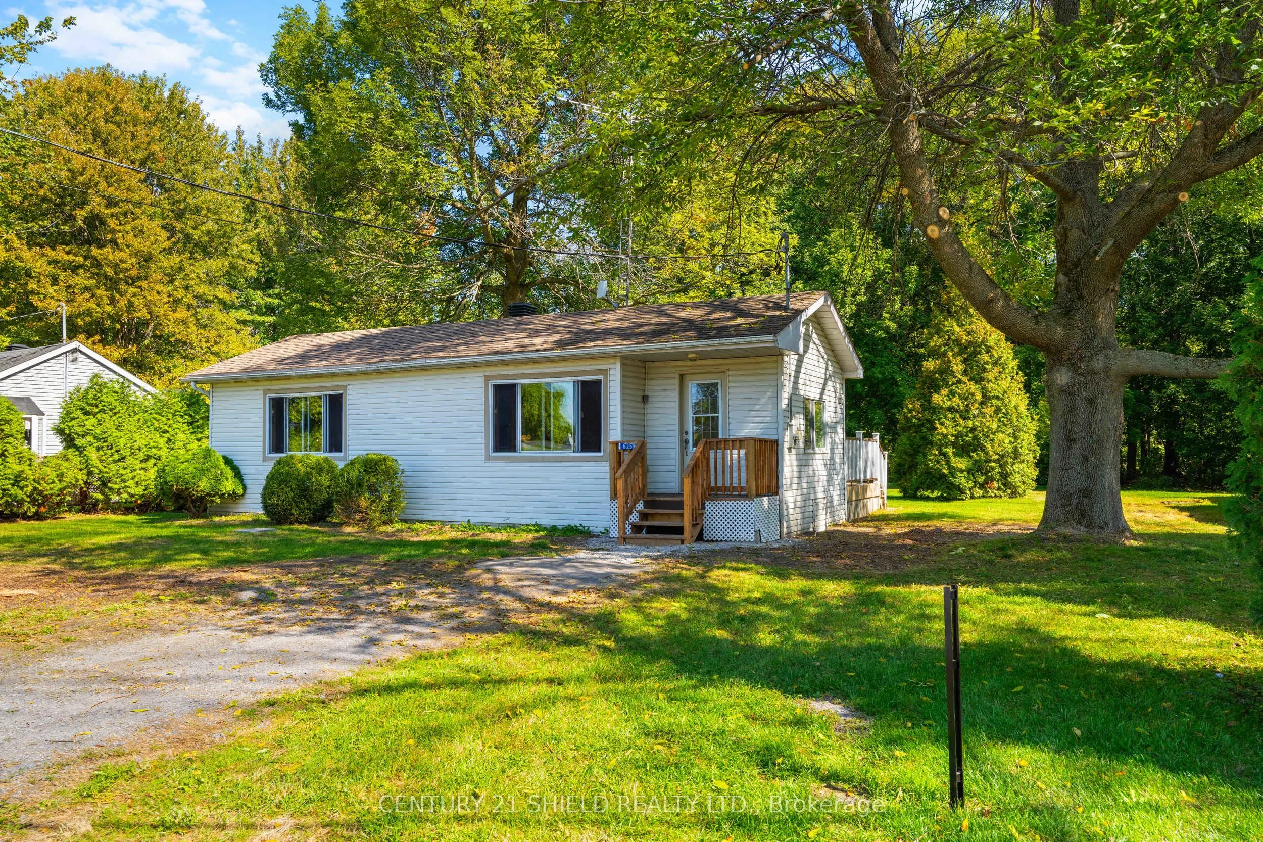 6261 - 911 - 6259 67th Avenue