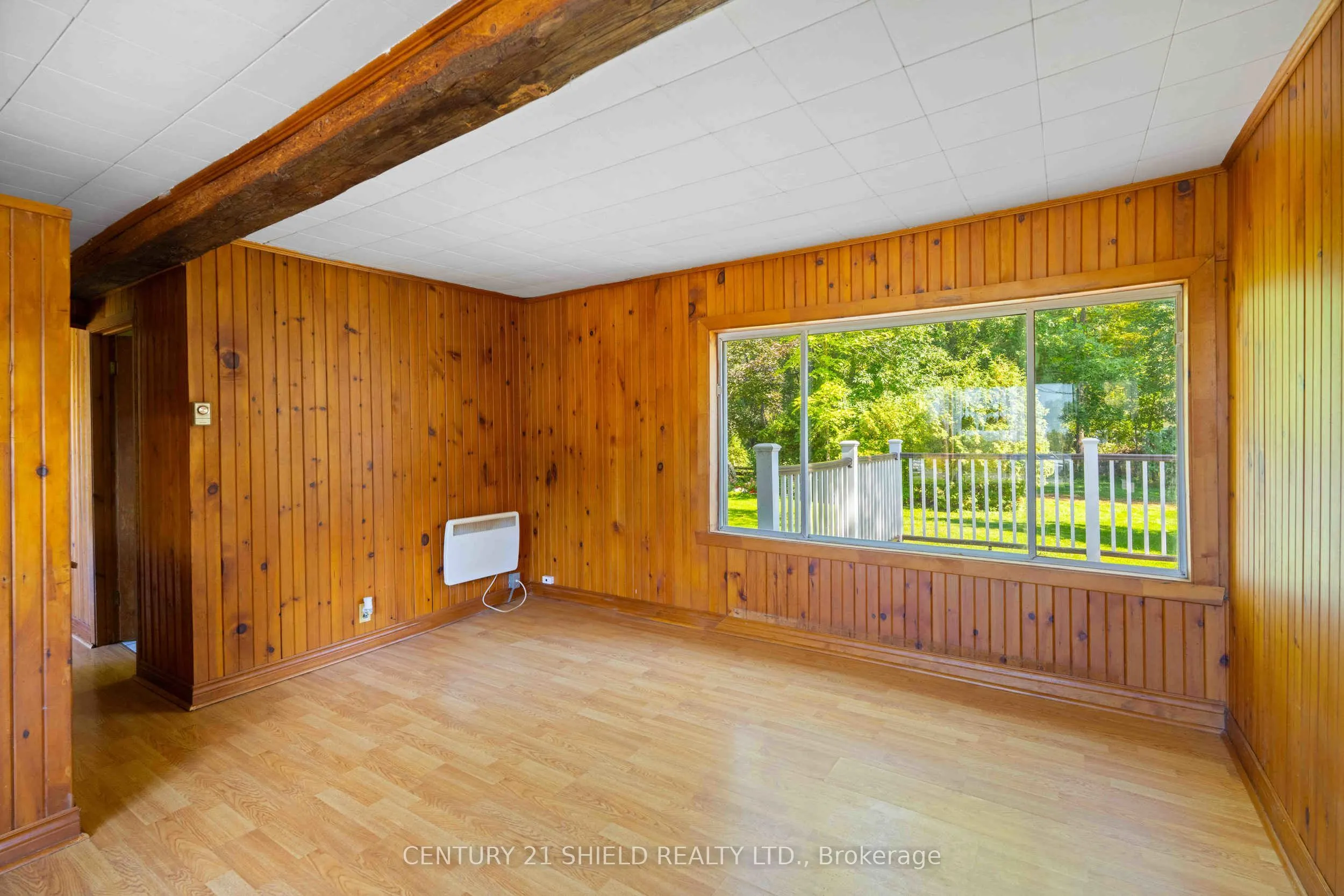 6261 - 911 - 6259 67th Avenue