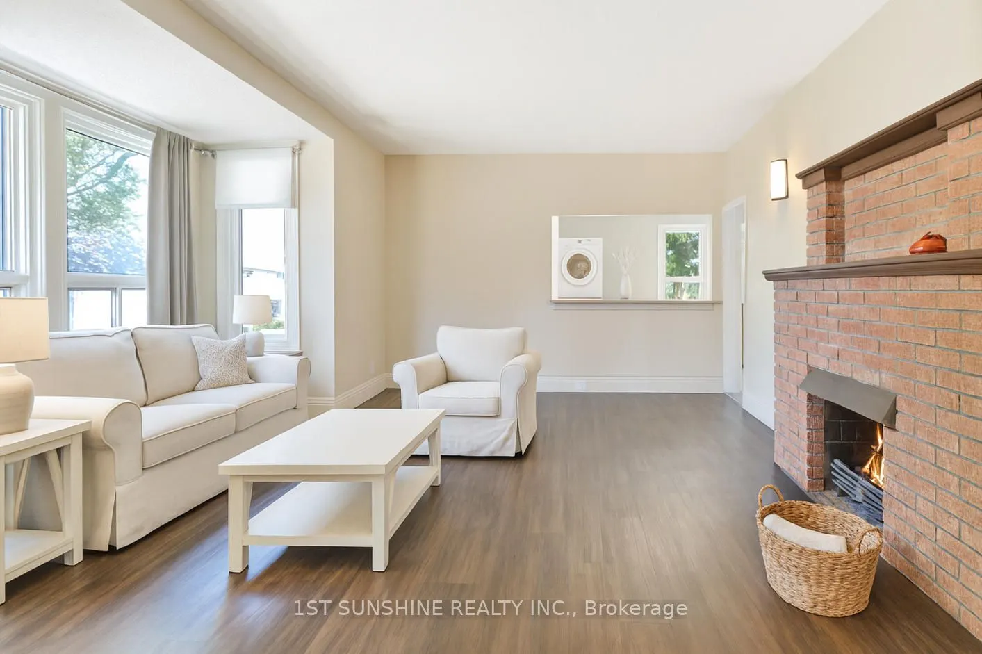 61 Broadway Avenue