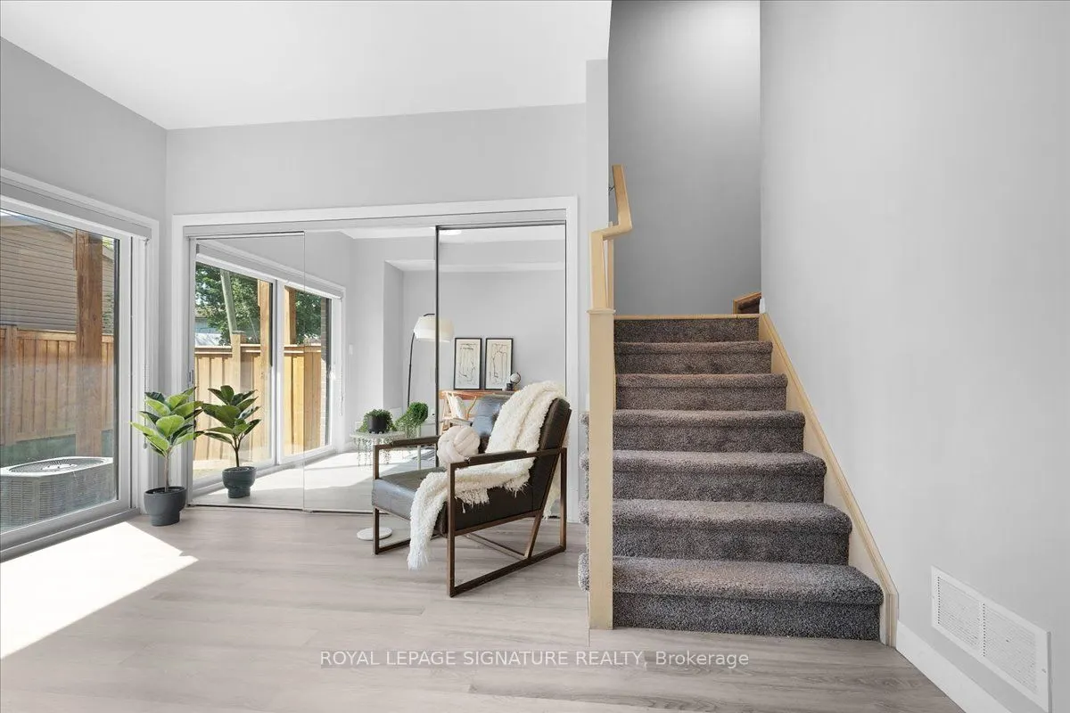 270 Melvin Avenue, #25