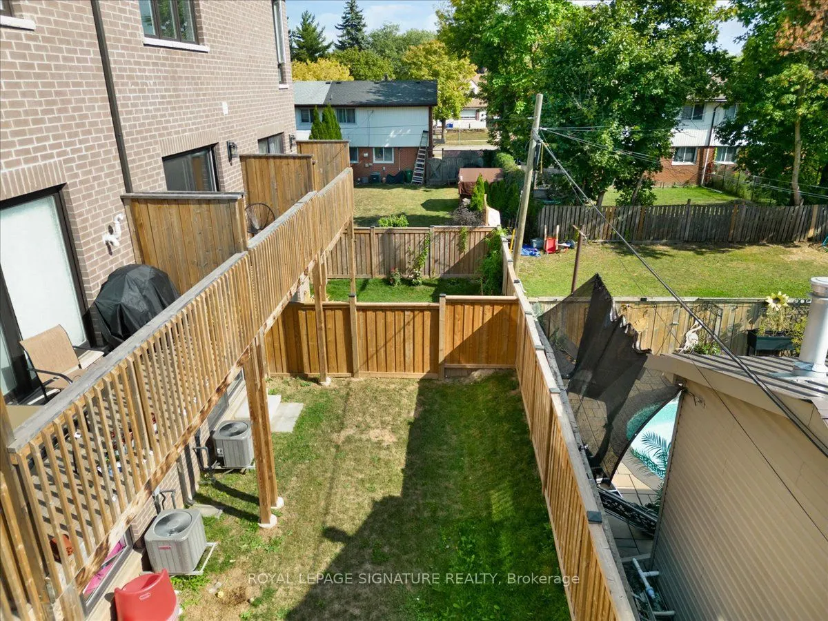 270 Melvin Avenue, #25