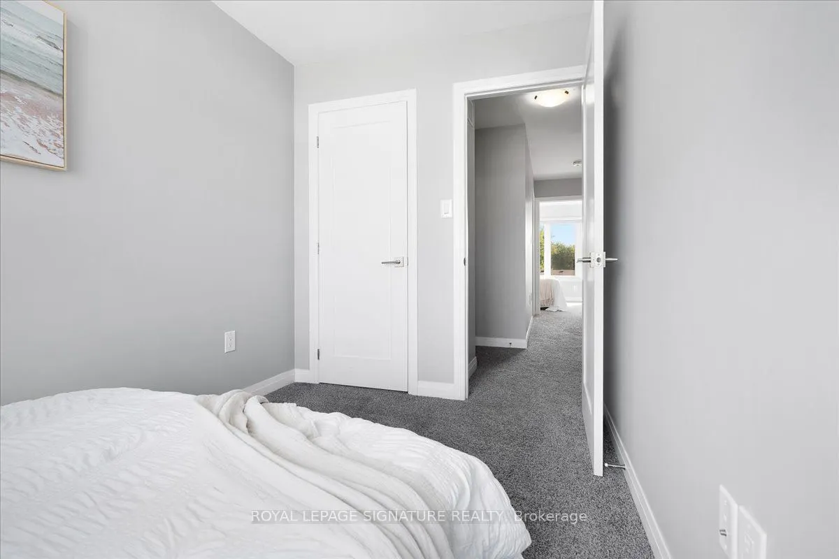 270 Melvin Avenue, #25