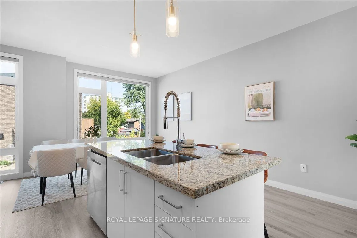 270 Melvin Avenue, #25
