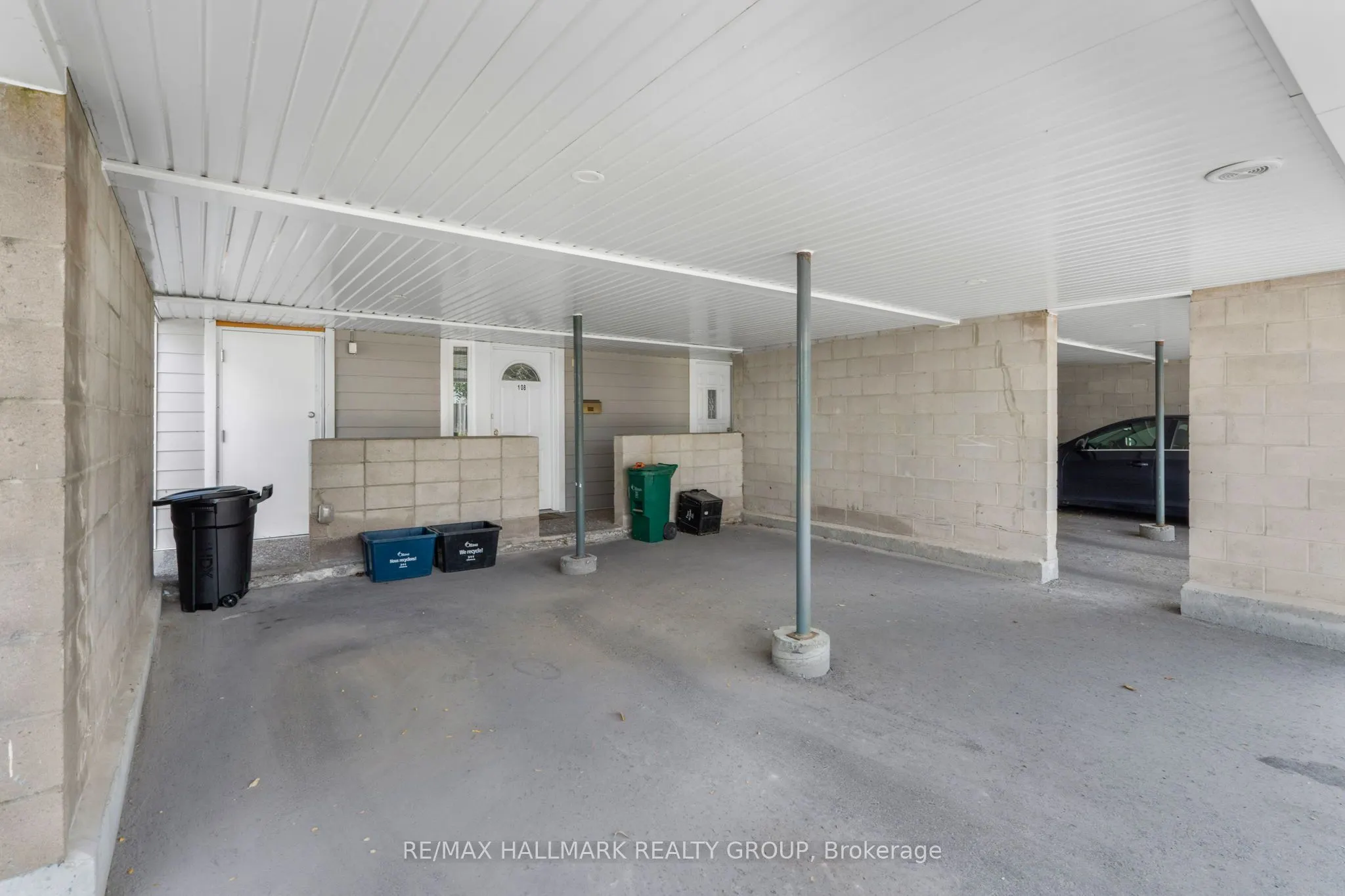 3445 UPLANDS Drive, #107