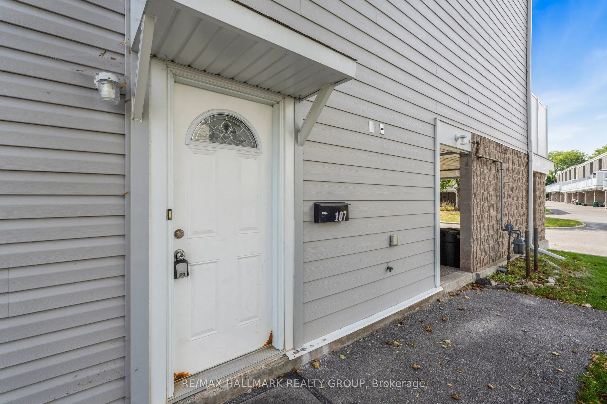 3445 UPLANDS Drive, #107
