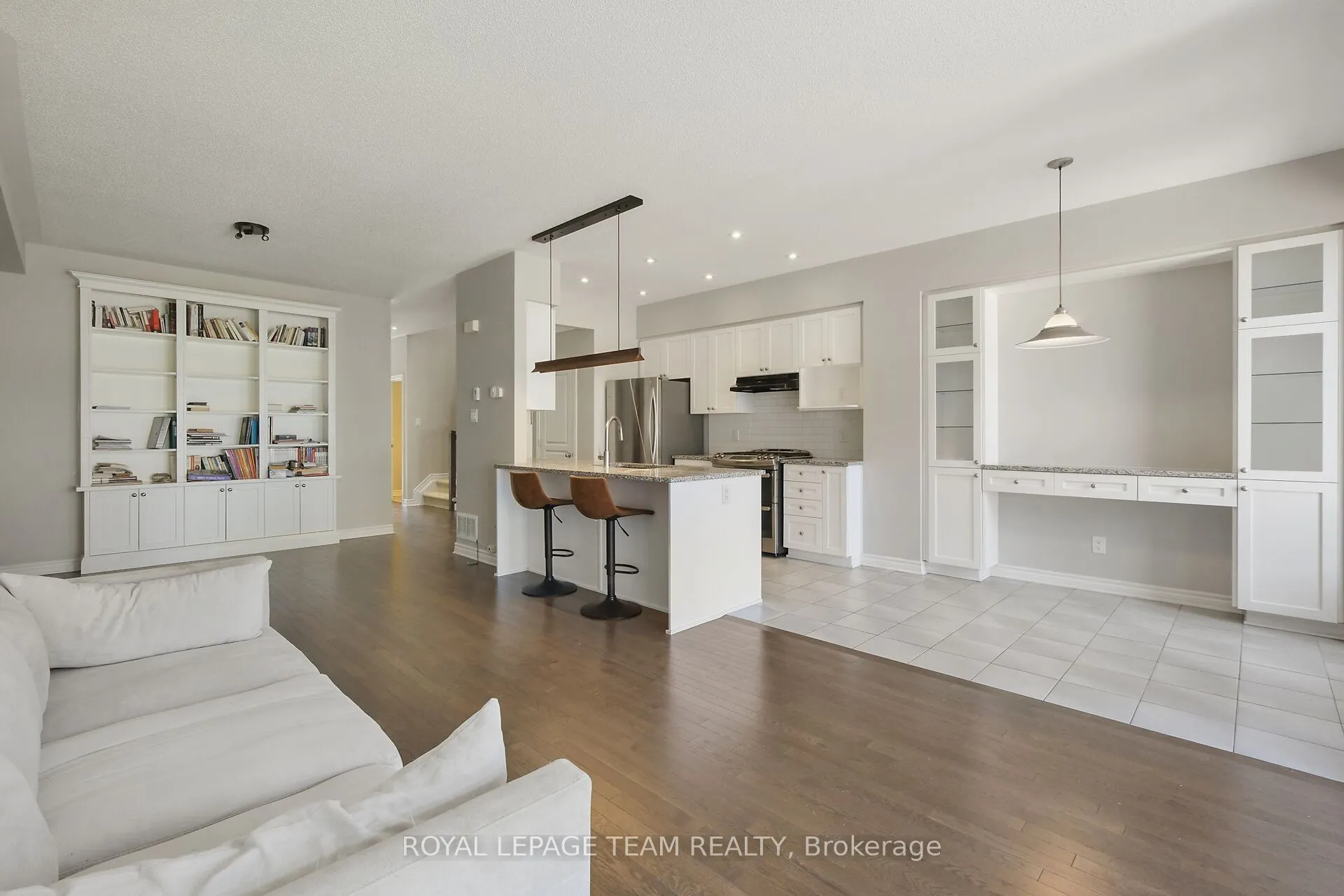 273 Shinleaf Crescent