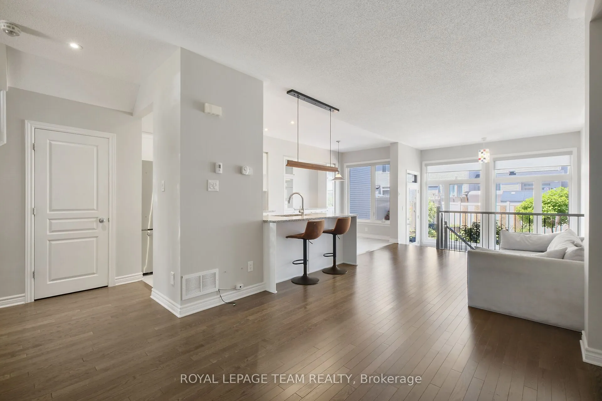 273 Shinleaf Crescent