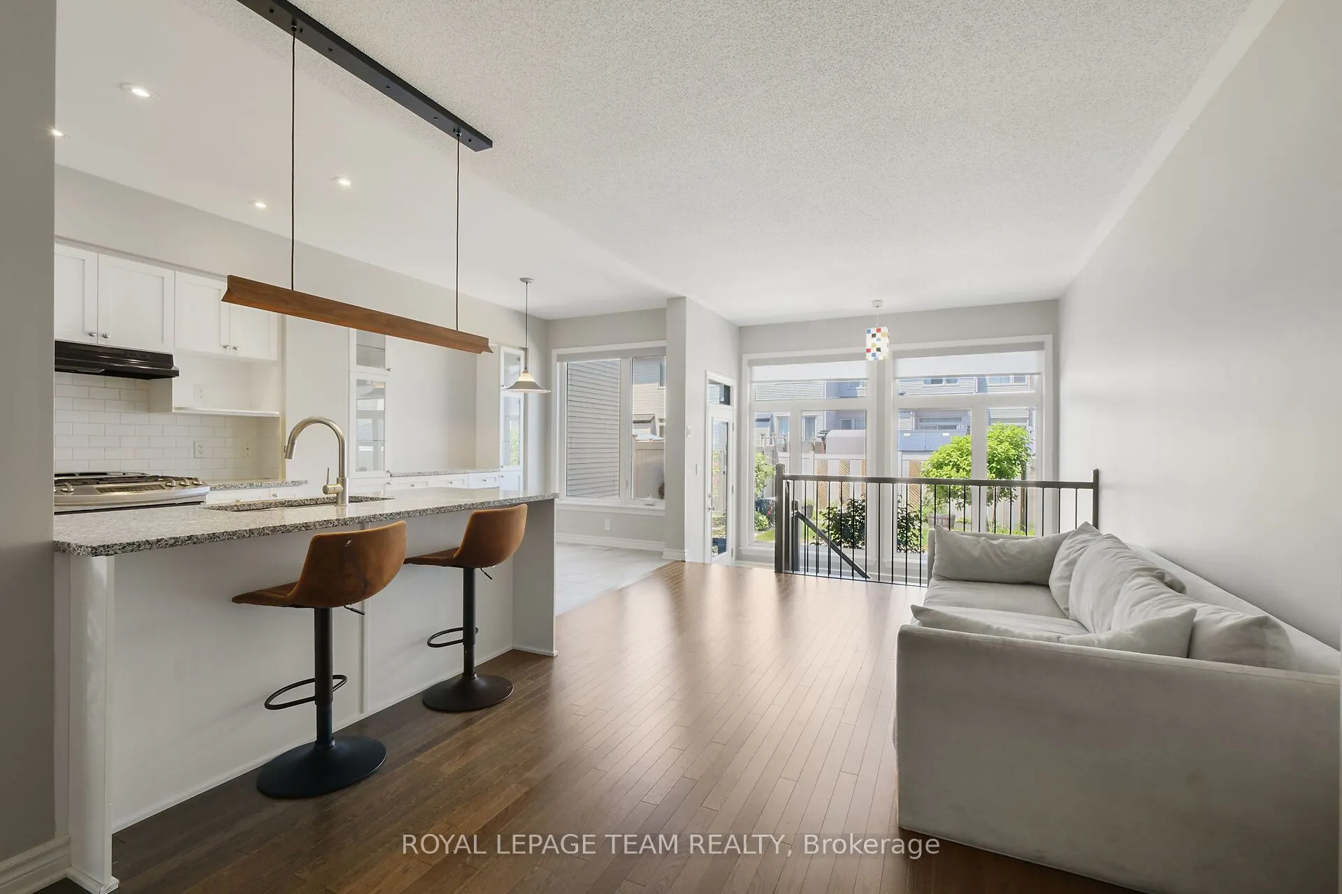 273 Shinleaf Crescent