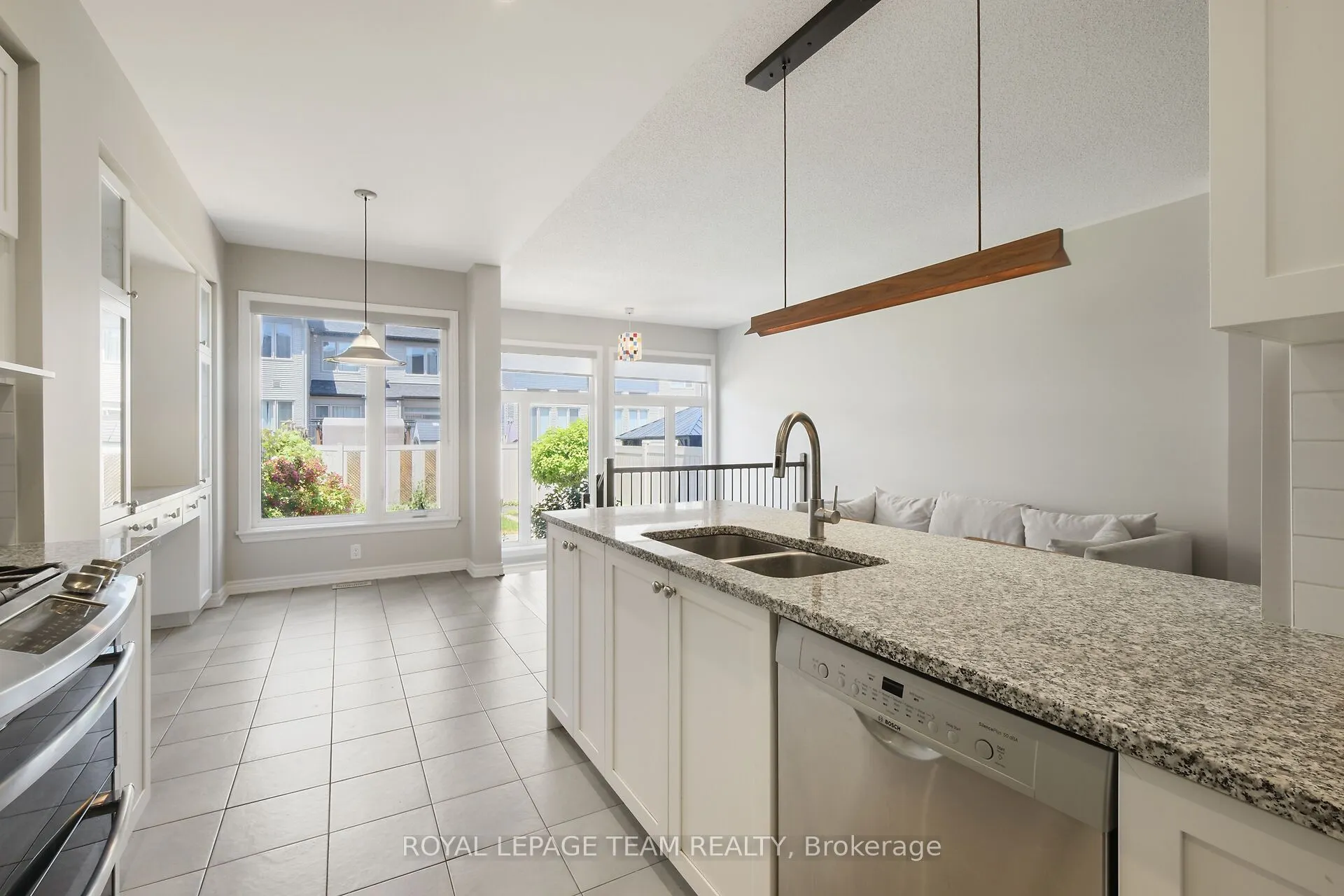 273 Shinleaf Crescent