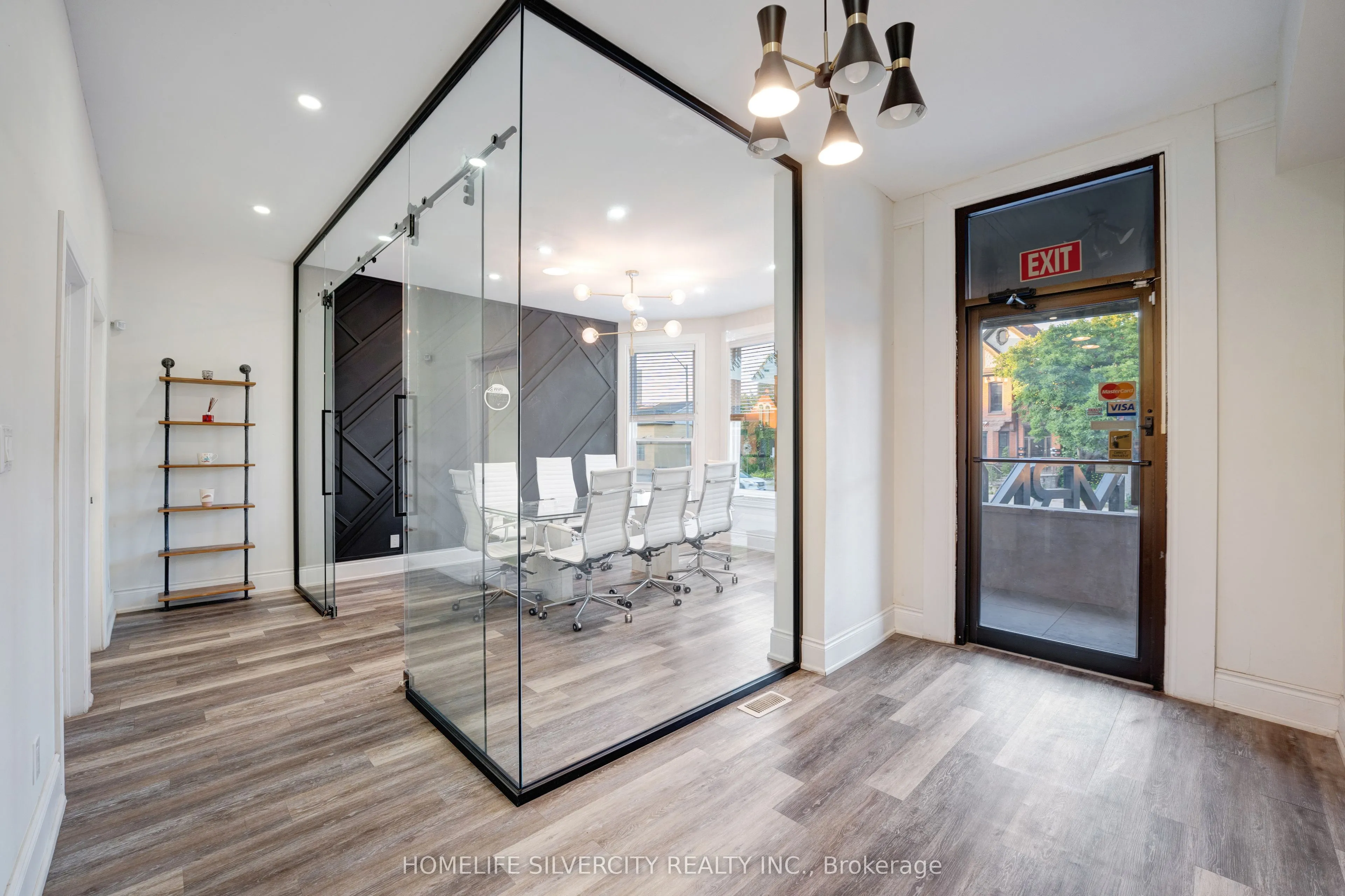 484 Main Street E, #1