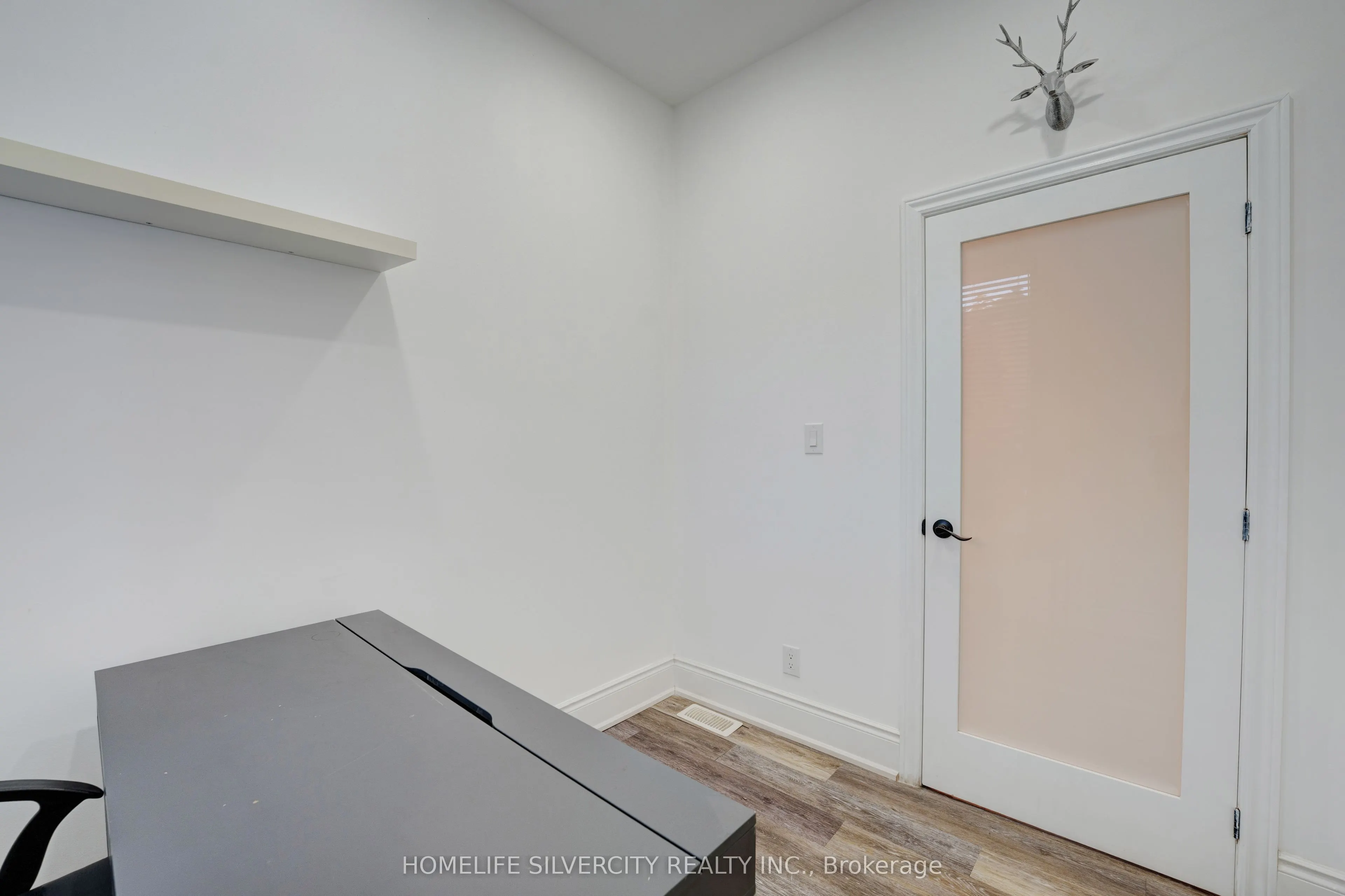 484 Main Street E, #1