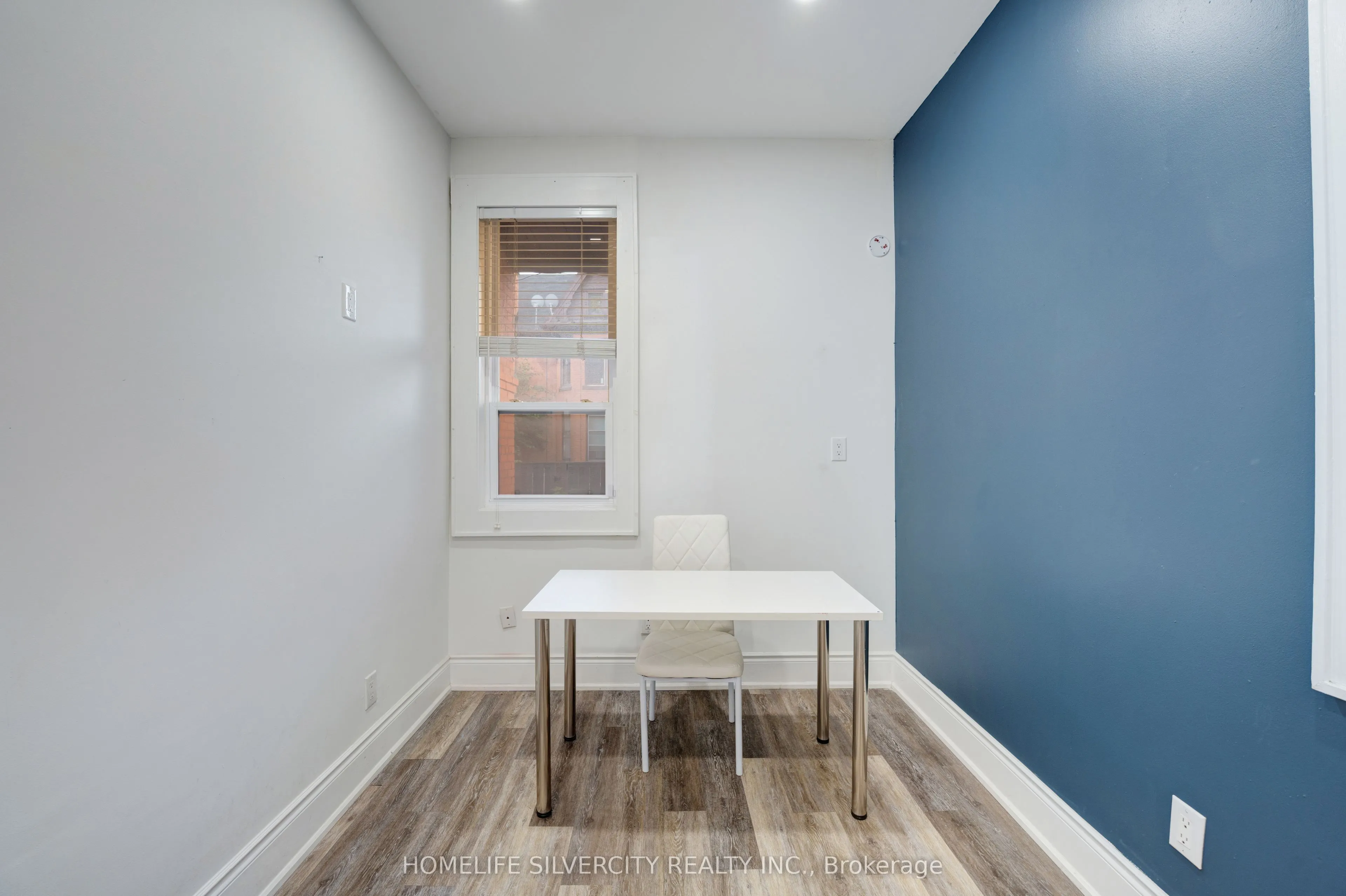 484 Main Street E, #1