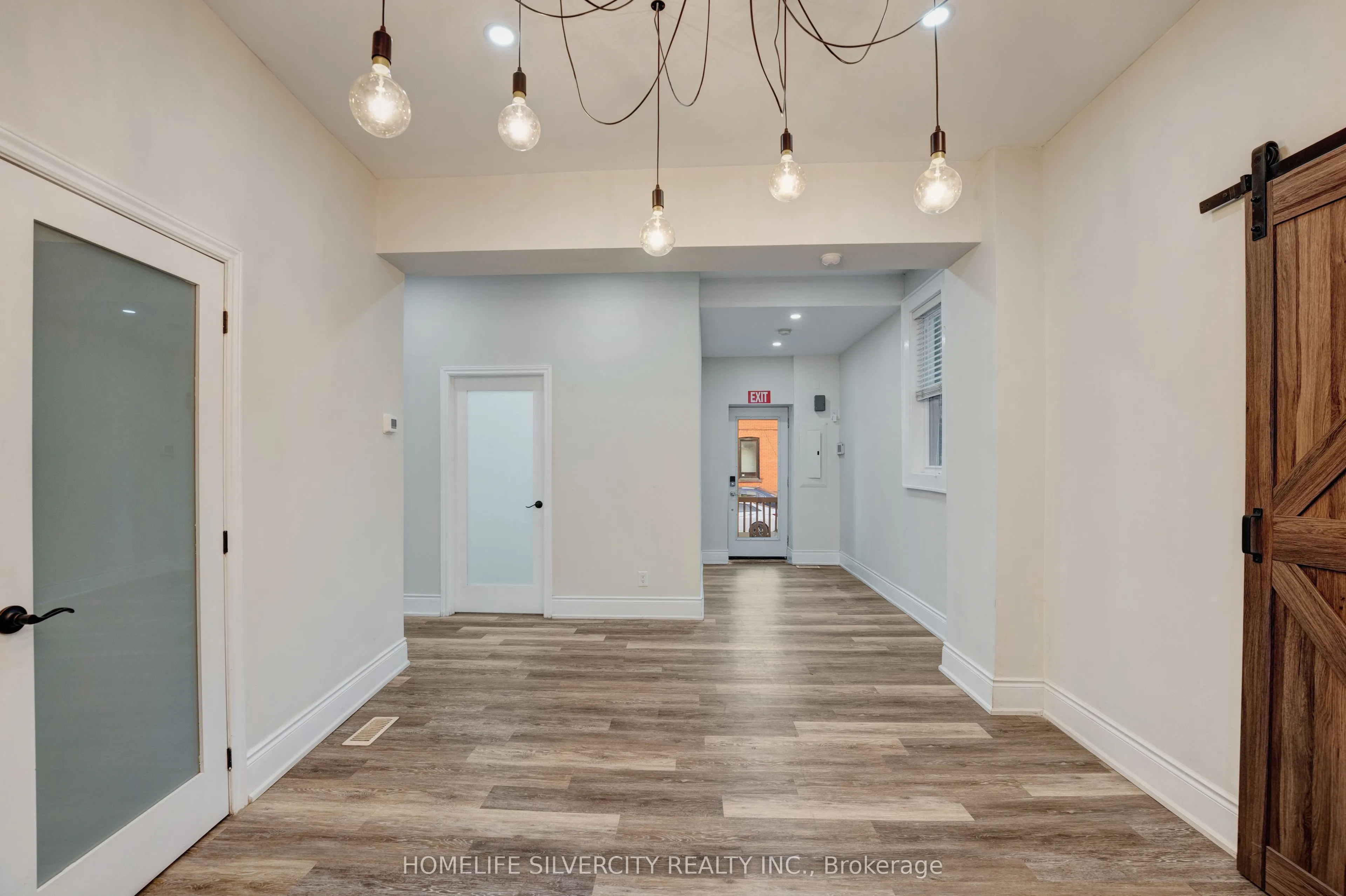484 Main Street E, #1