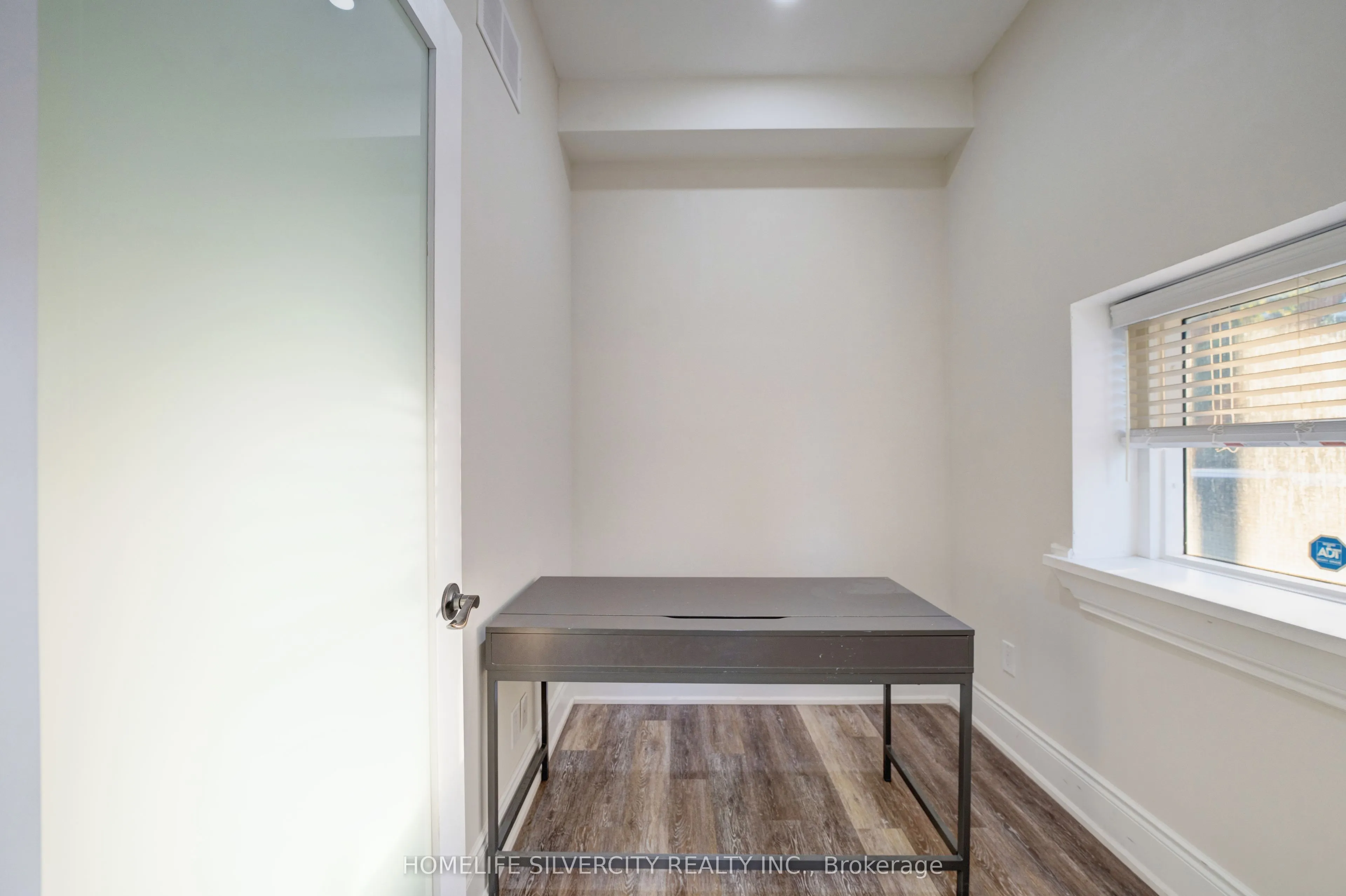 484 Main Street E, #1