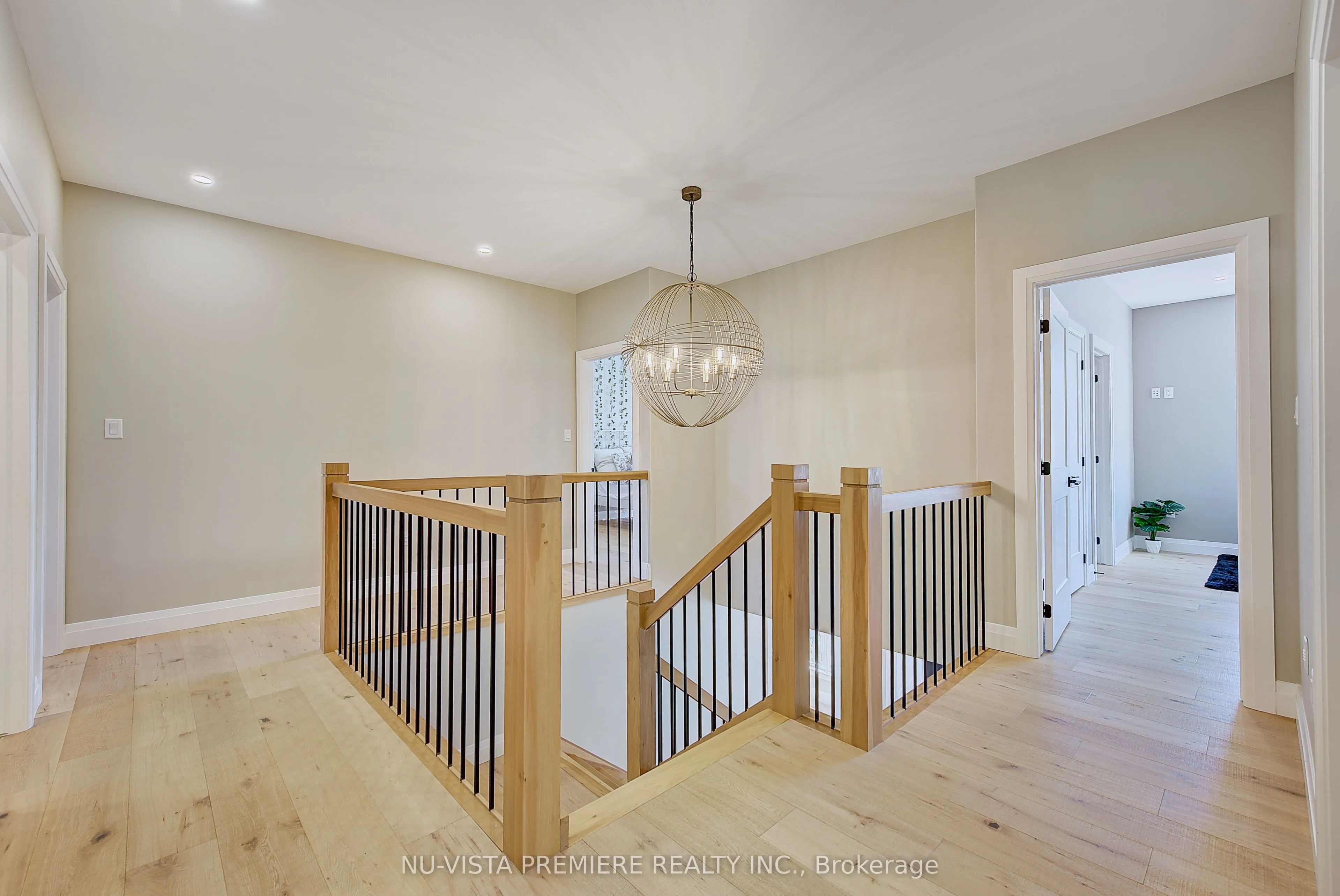 7442 SILVER CREEK Crescent