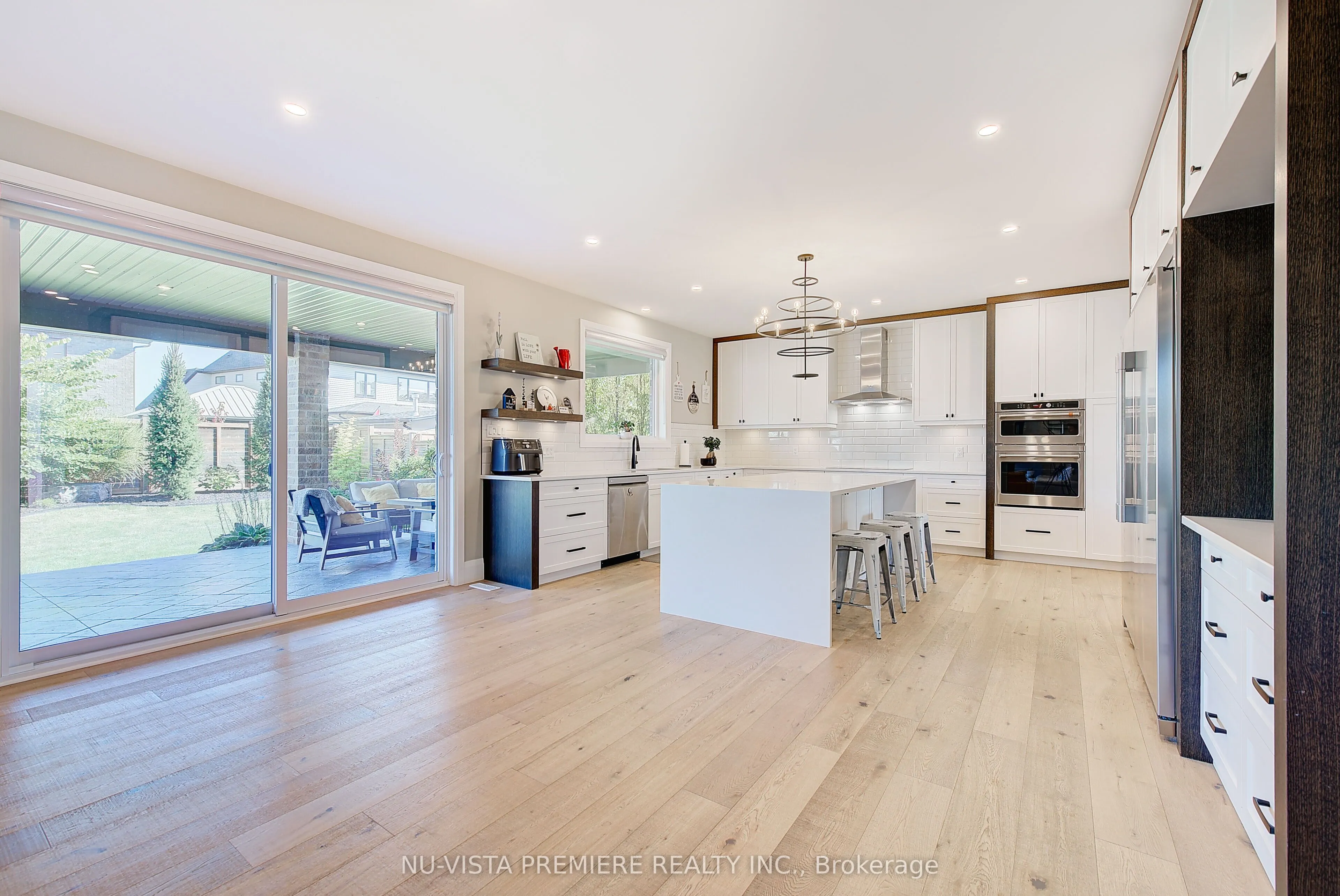 7442 SILVER CREEK Crescent