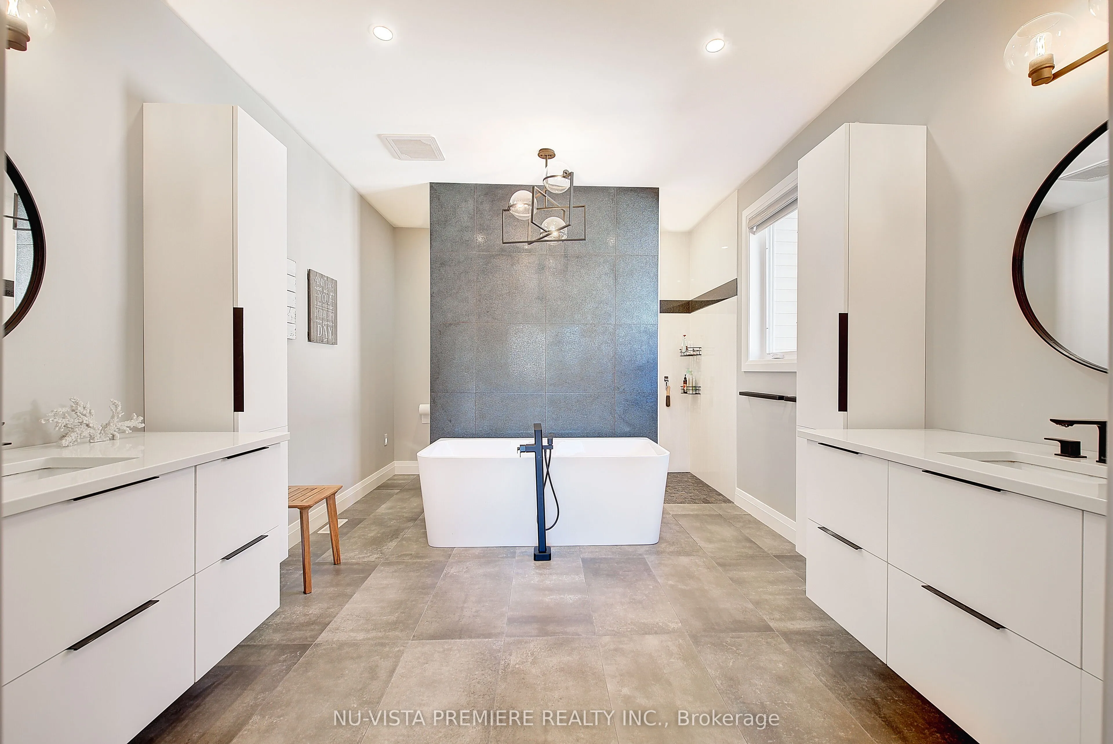 7442 SILVER CREEK Crescent