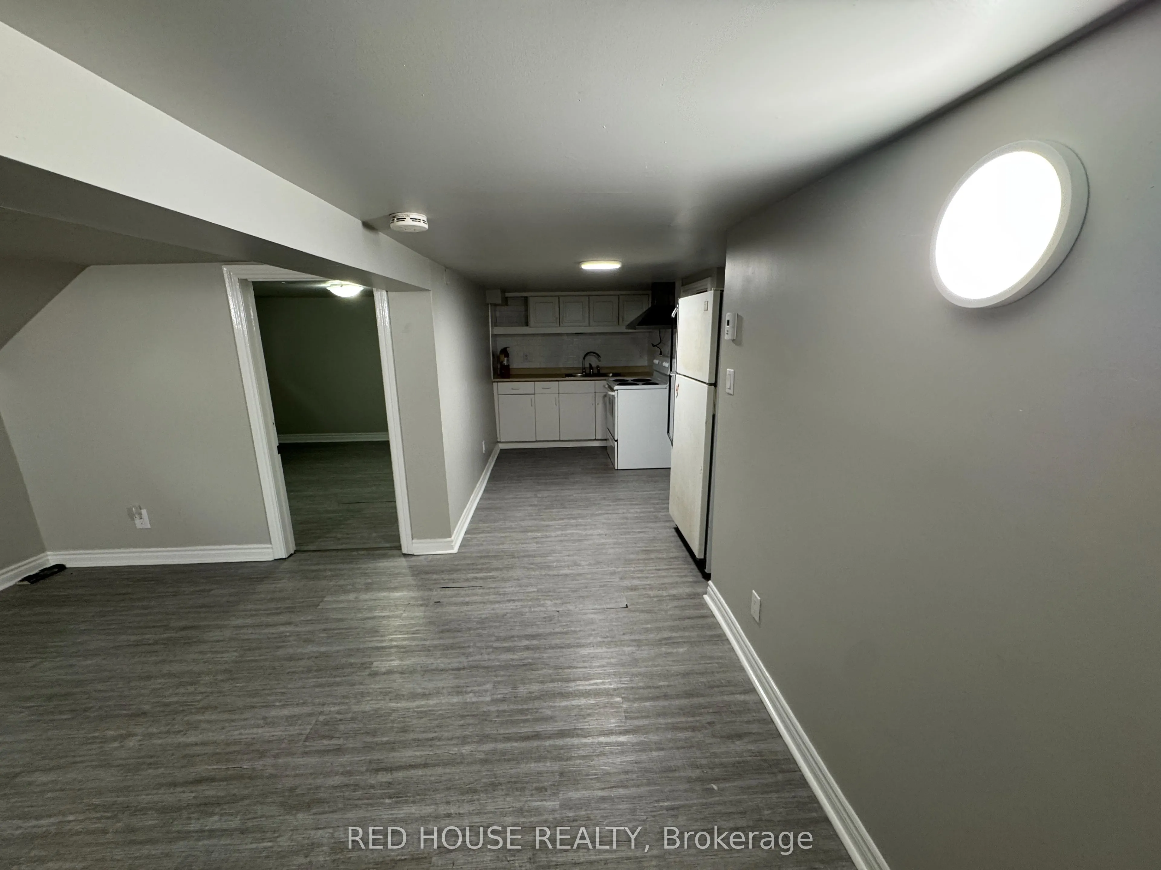 336 Queenston Street