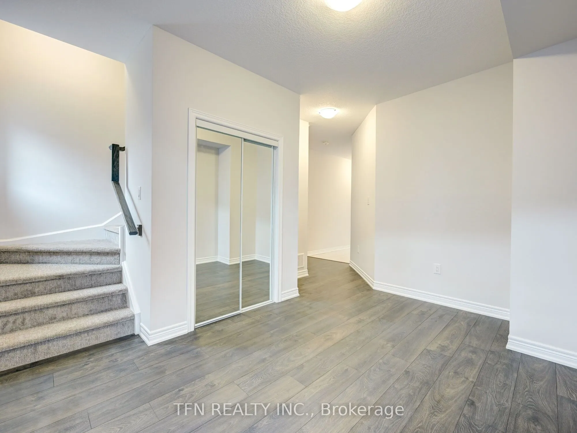 10 Birmingham Drive, #9