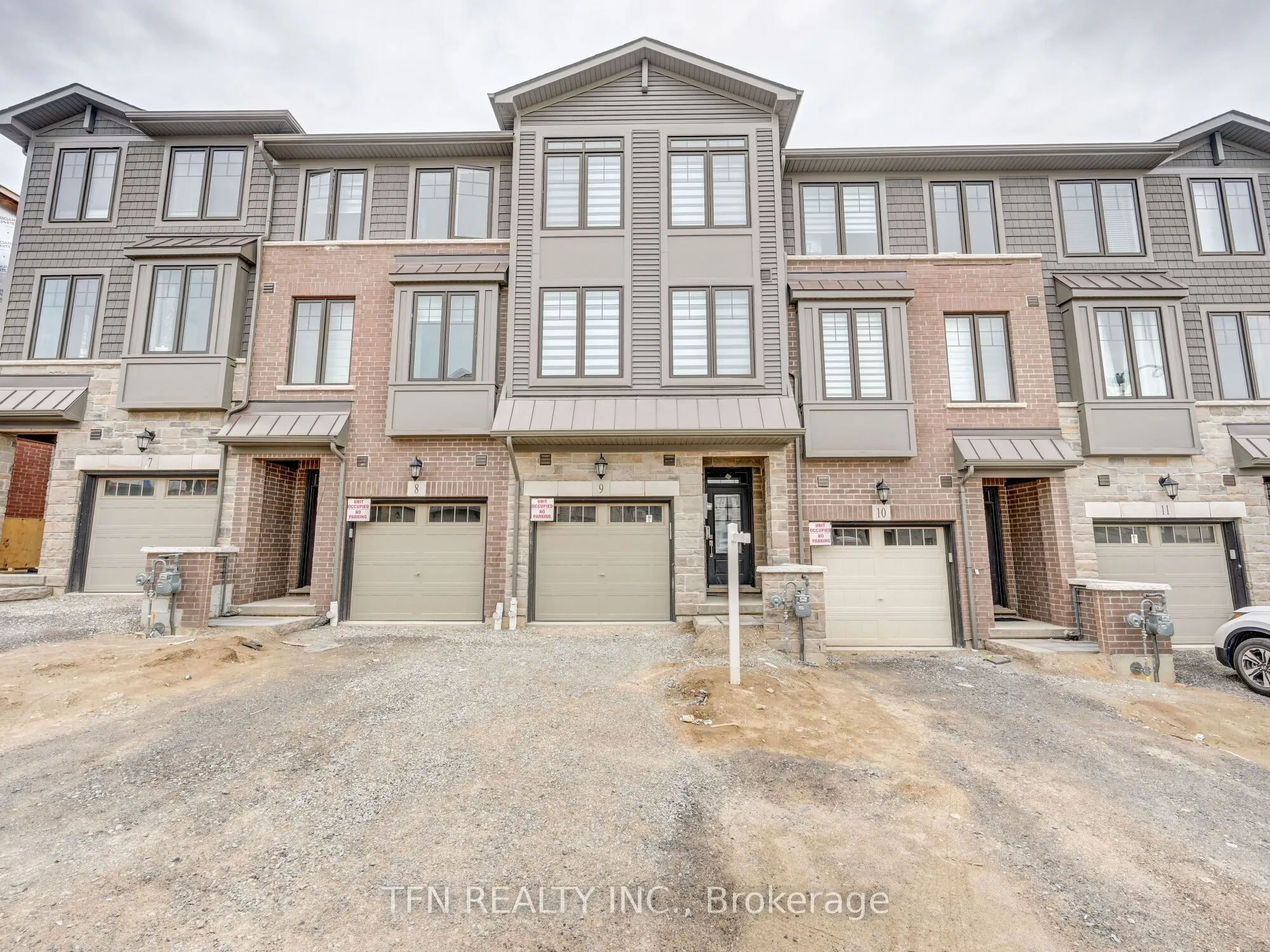 10 Birmingham Drive, #9