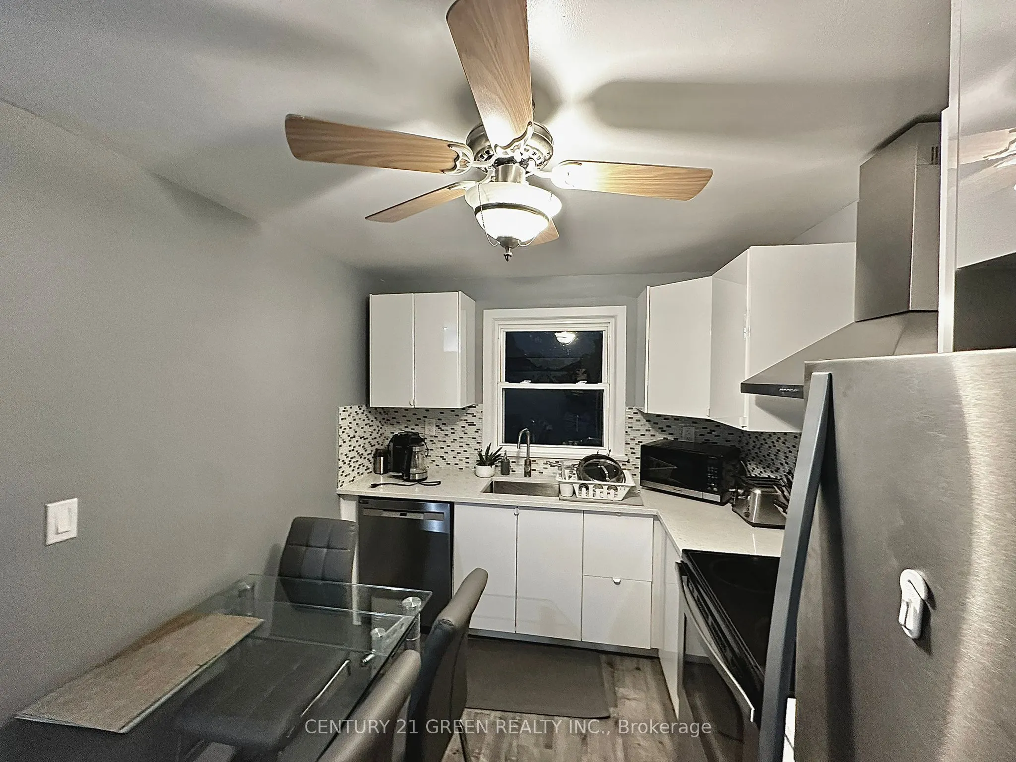 143 Haig Street, #3